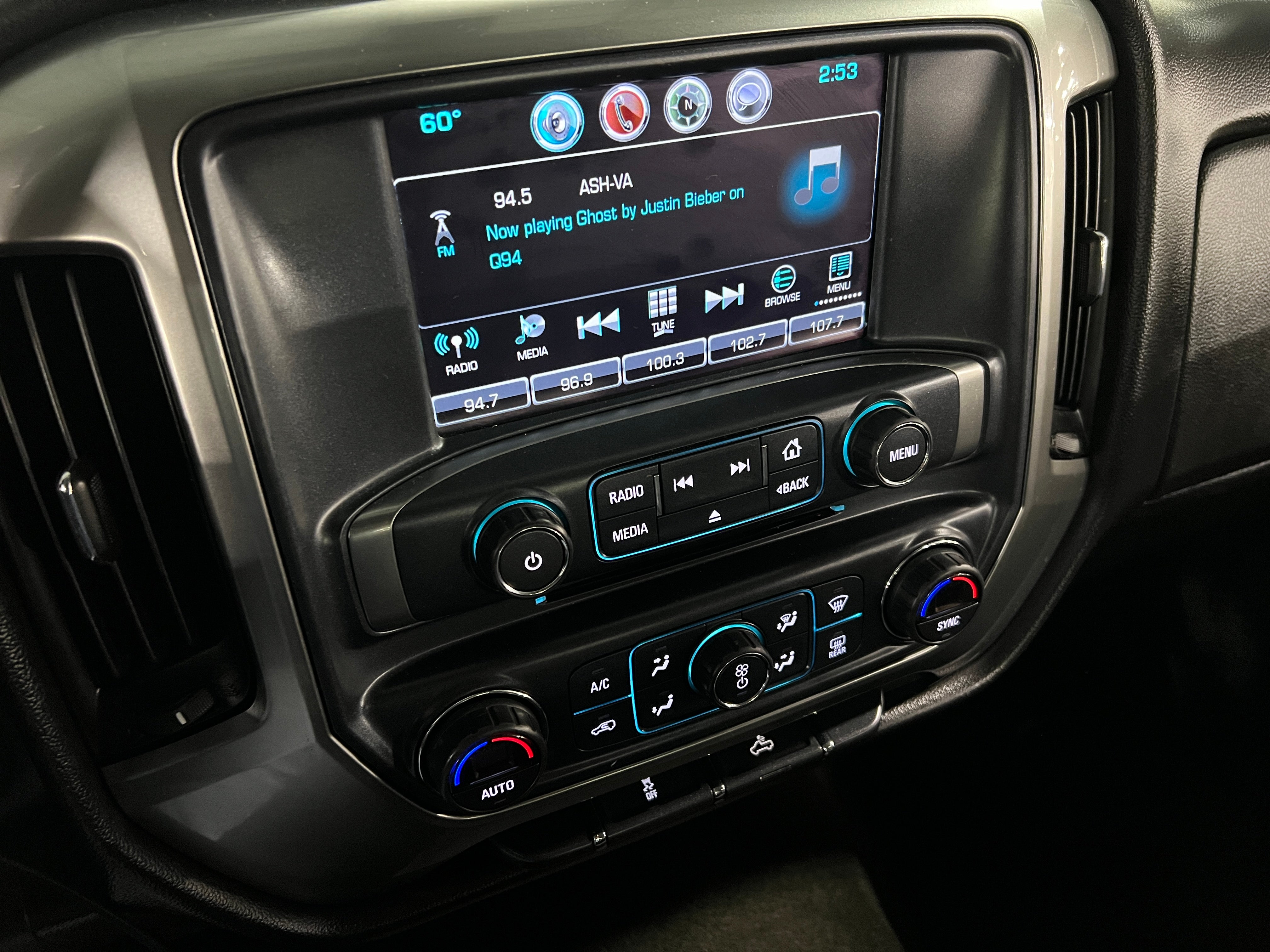 2017 Chevrolet Silverado 1500 LT 4