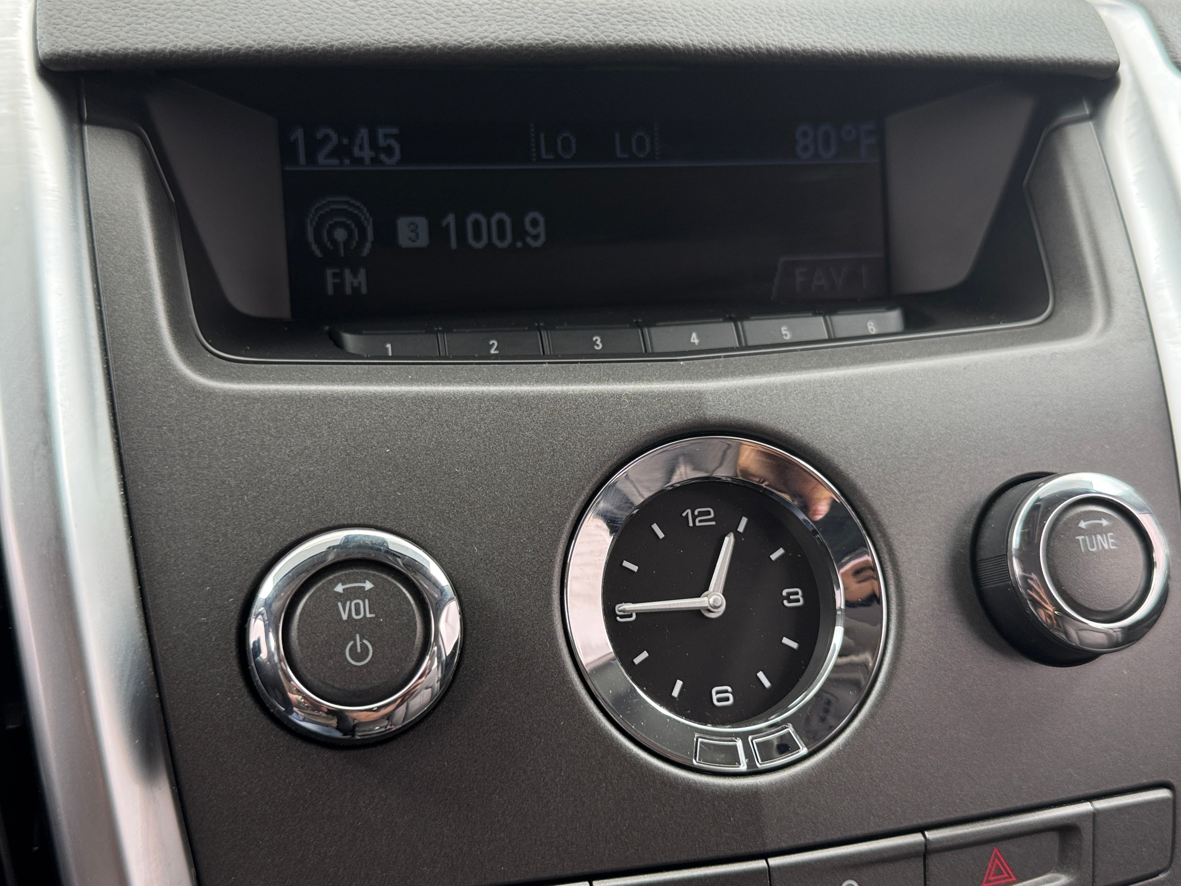 2012 Cadillac SRX Base 3