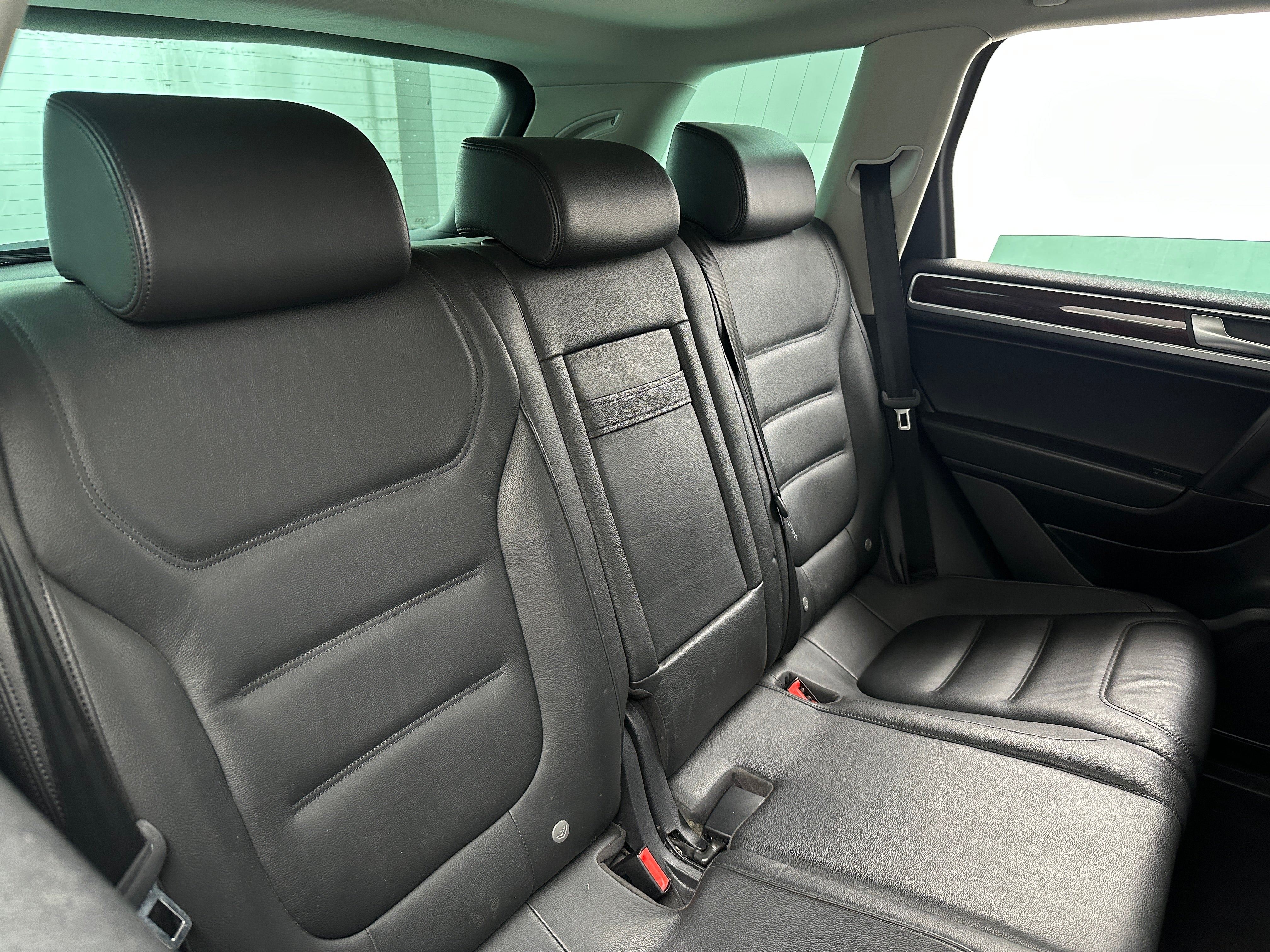 2013 Volkswagen Touareg TDI Lux 6