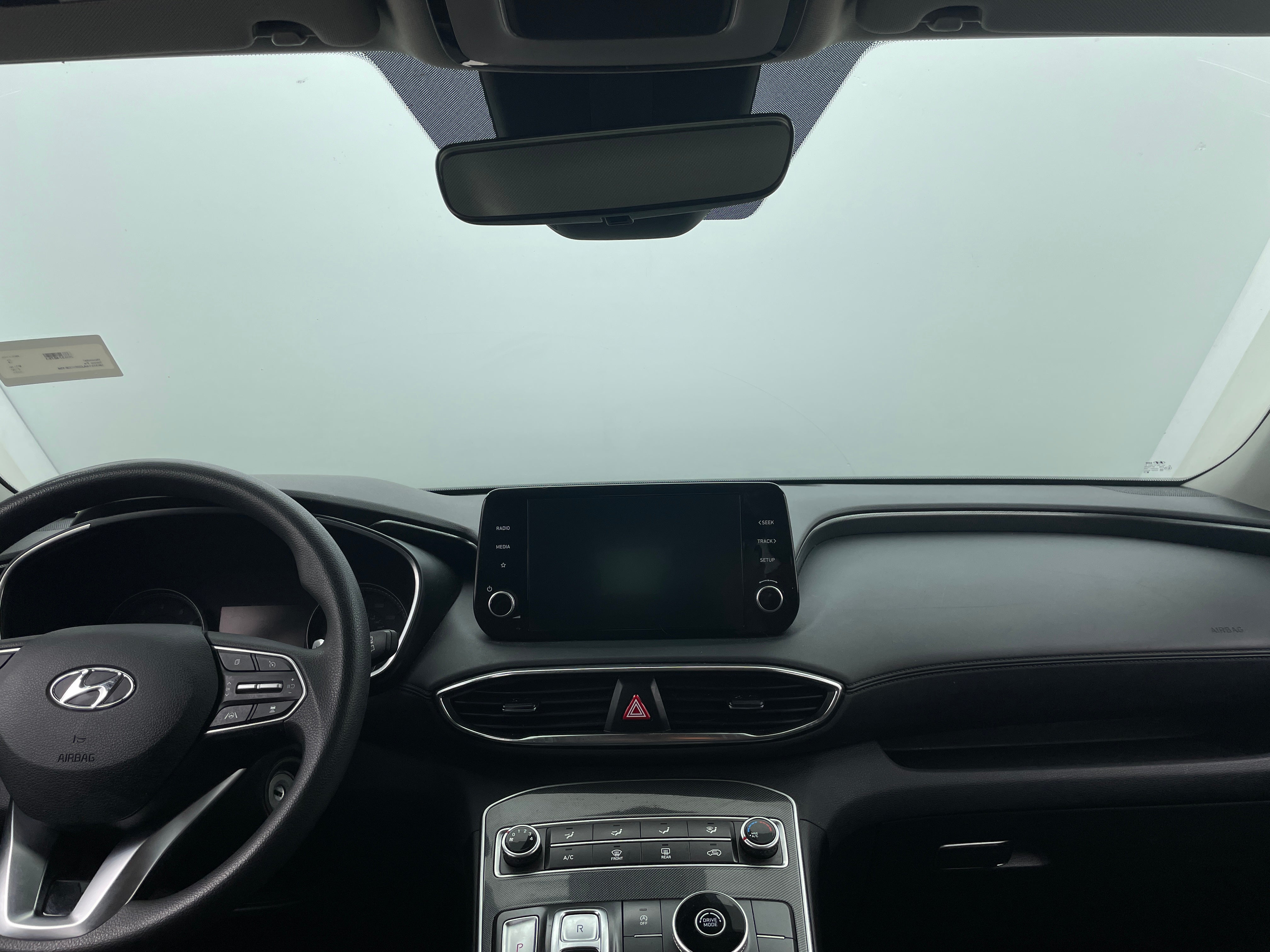 2021 Hyundai Santa Fe SE 3