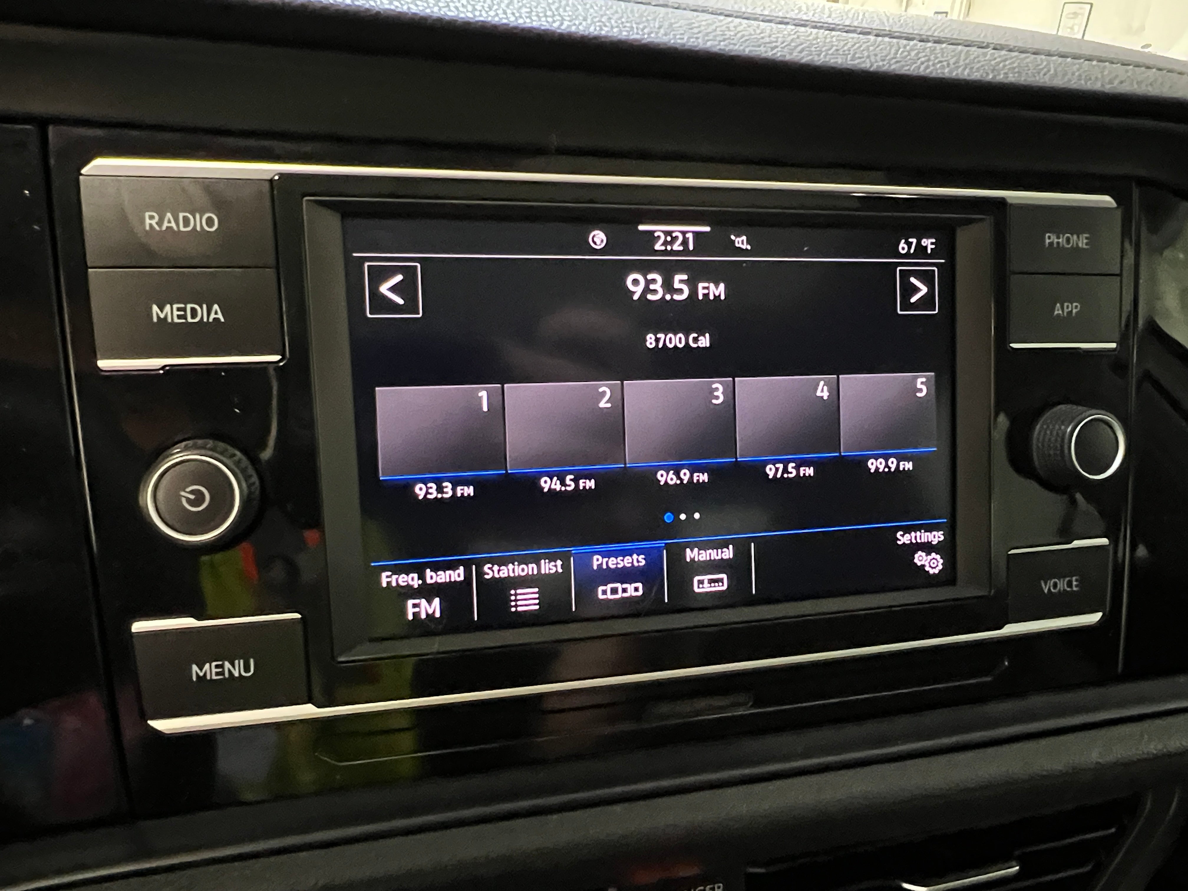 2020 Volkswagen Jetta SE 3