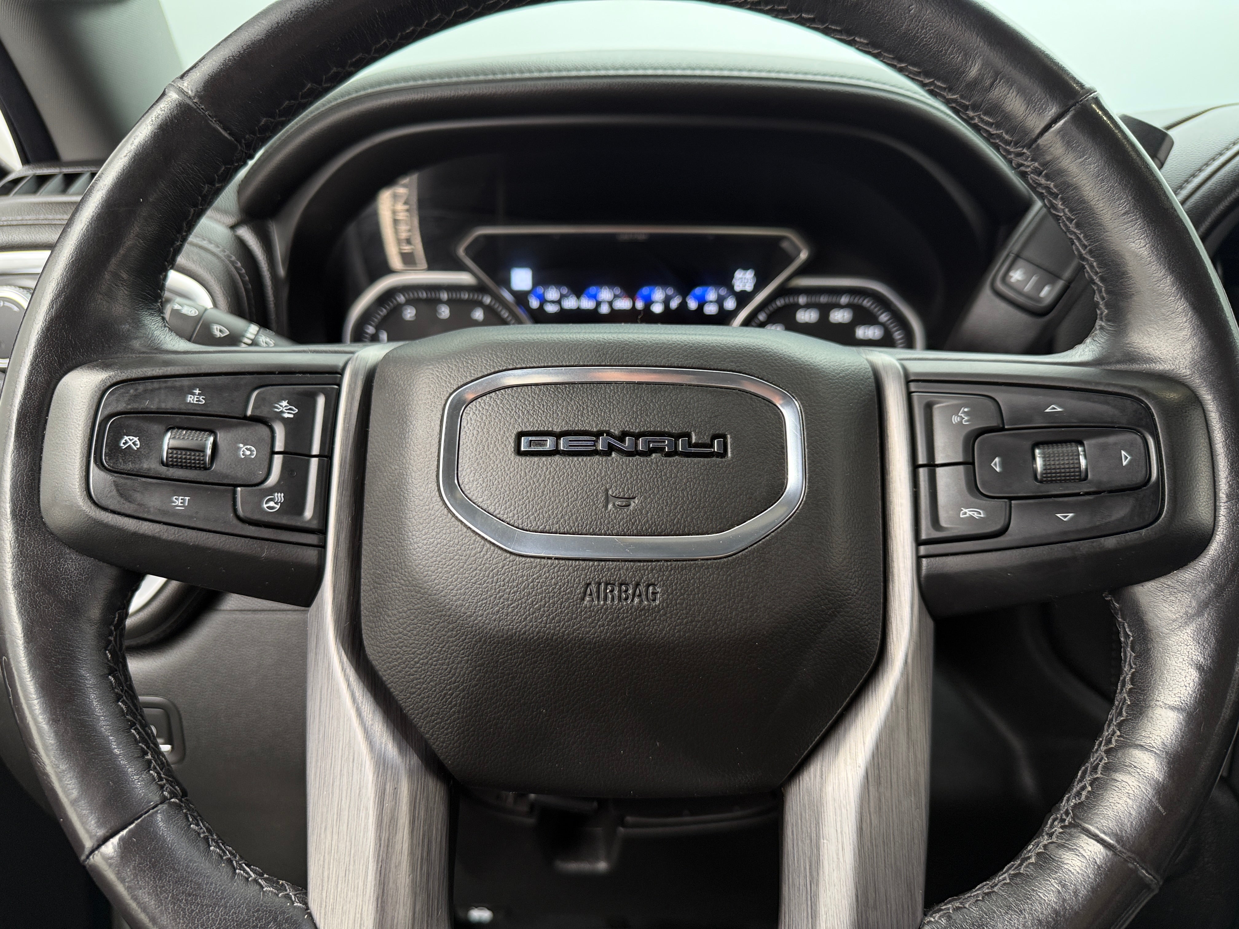 2019 GMC Sierra 1500 Denali 4