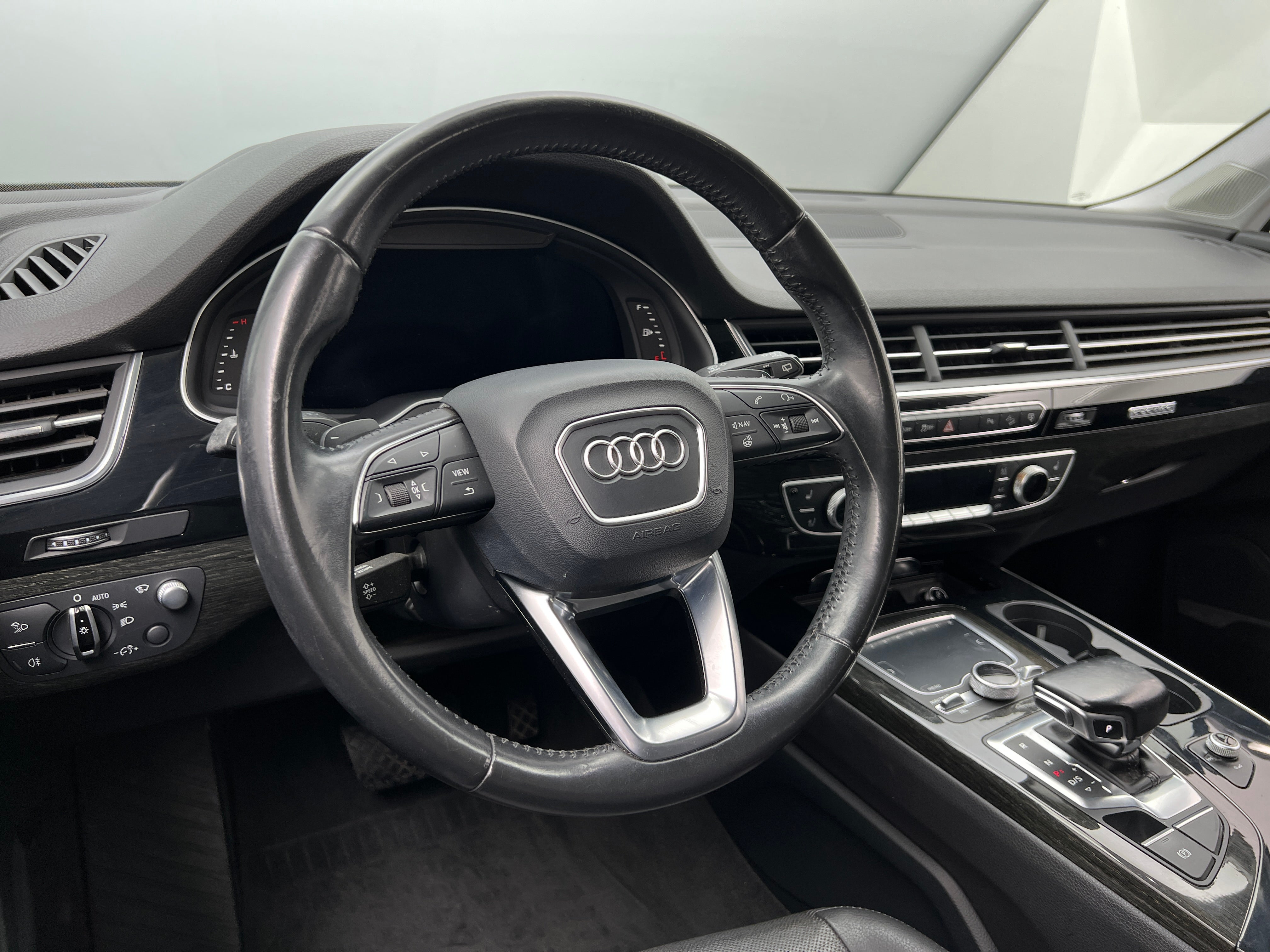 2017 Audi Q7 Prestige 4