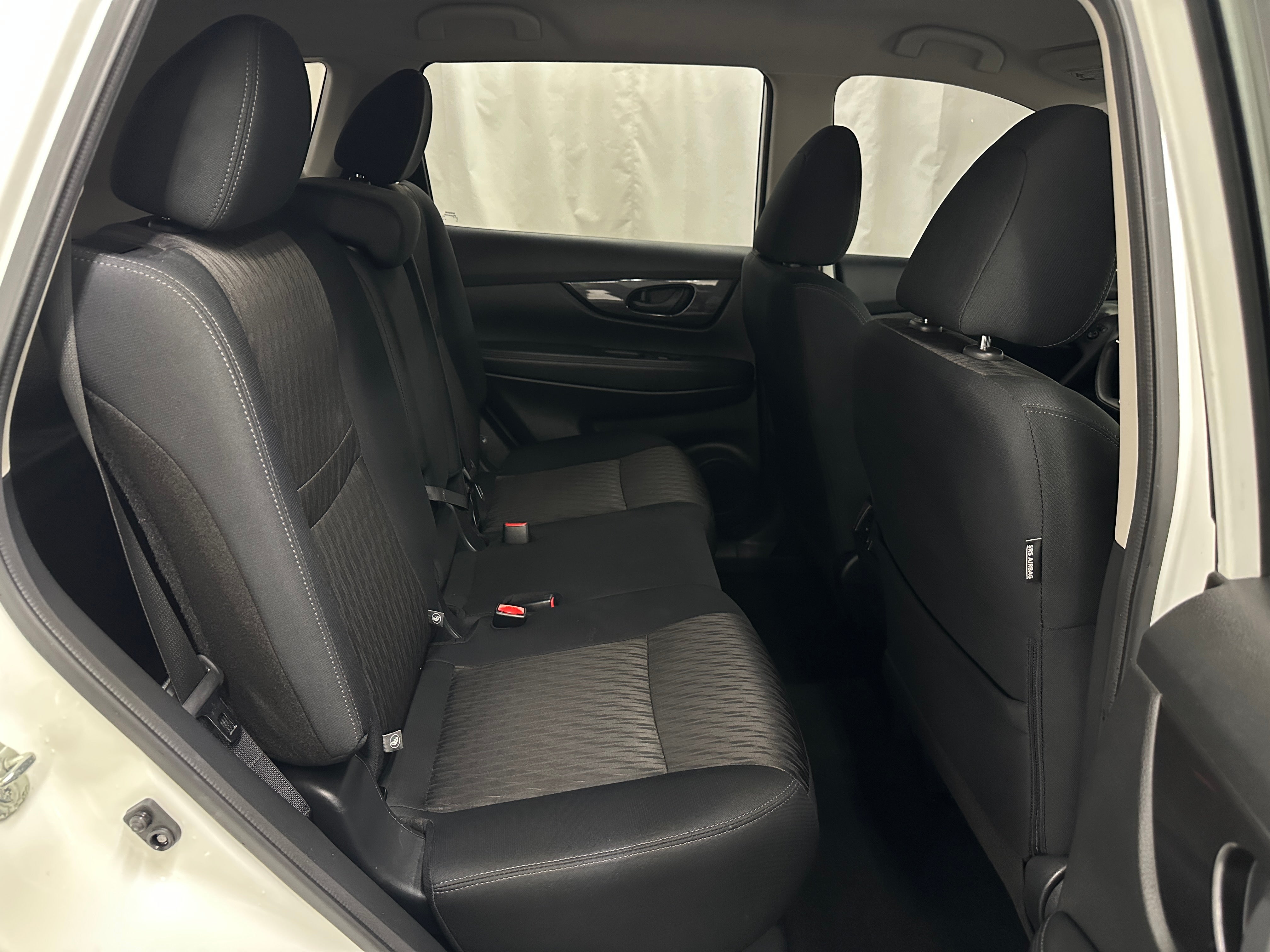 2020 Nissan Rogue S 6