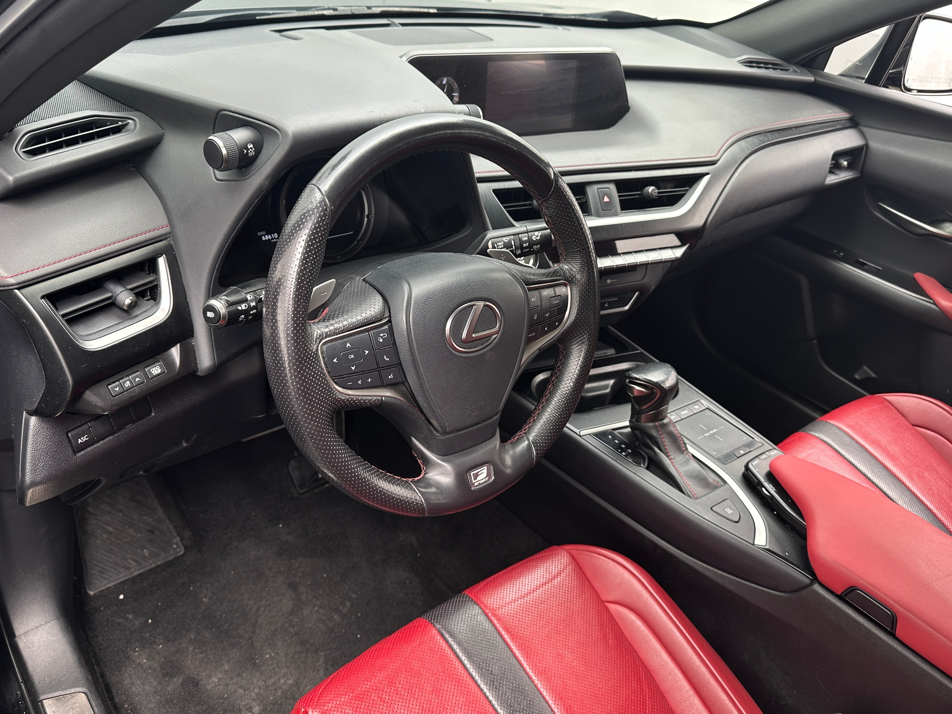 2019 Lexus UX 200 2