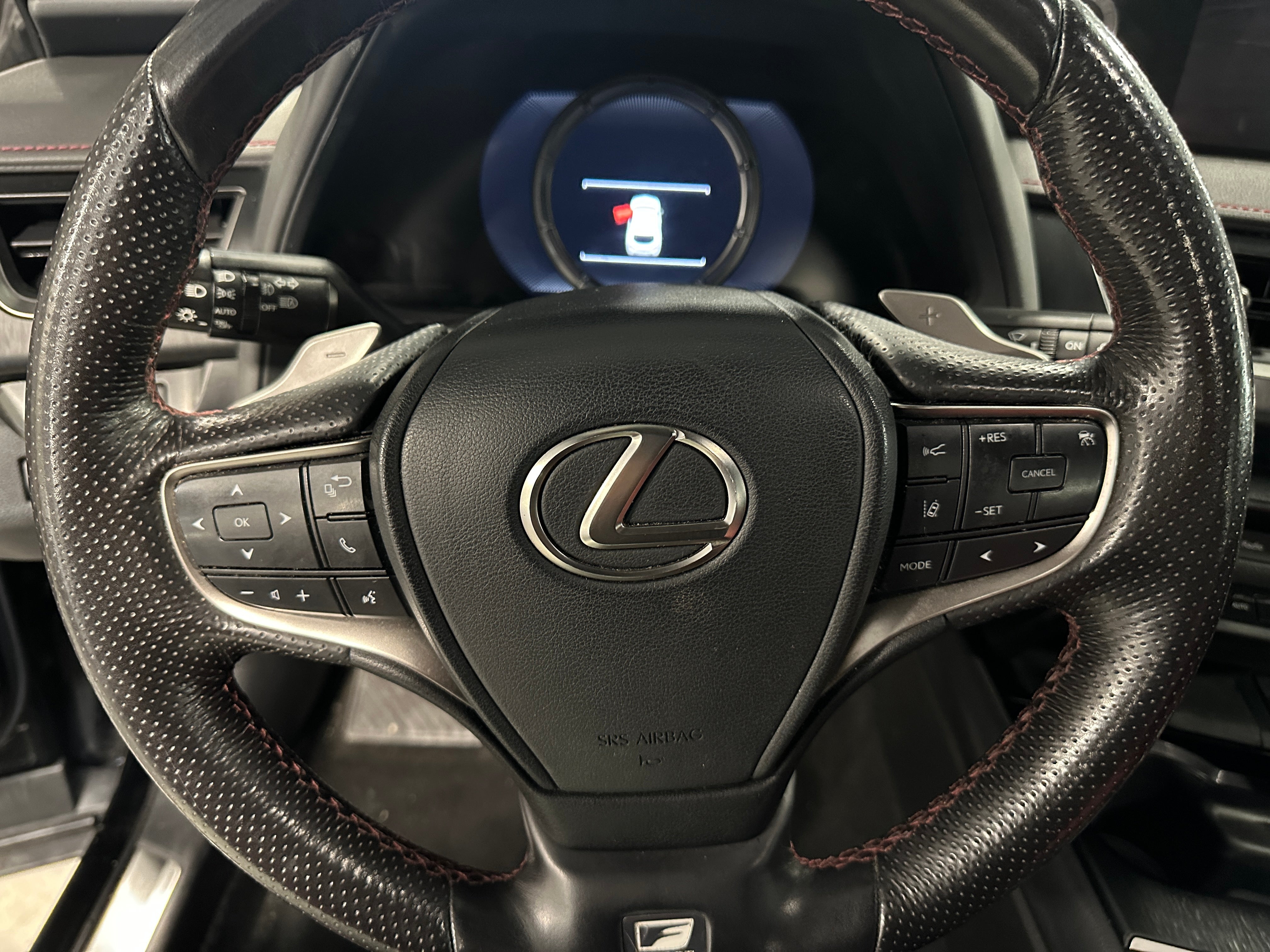 2019 Lexus UX 200 4