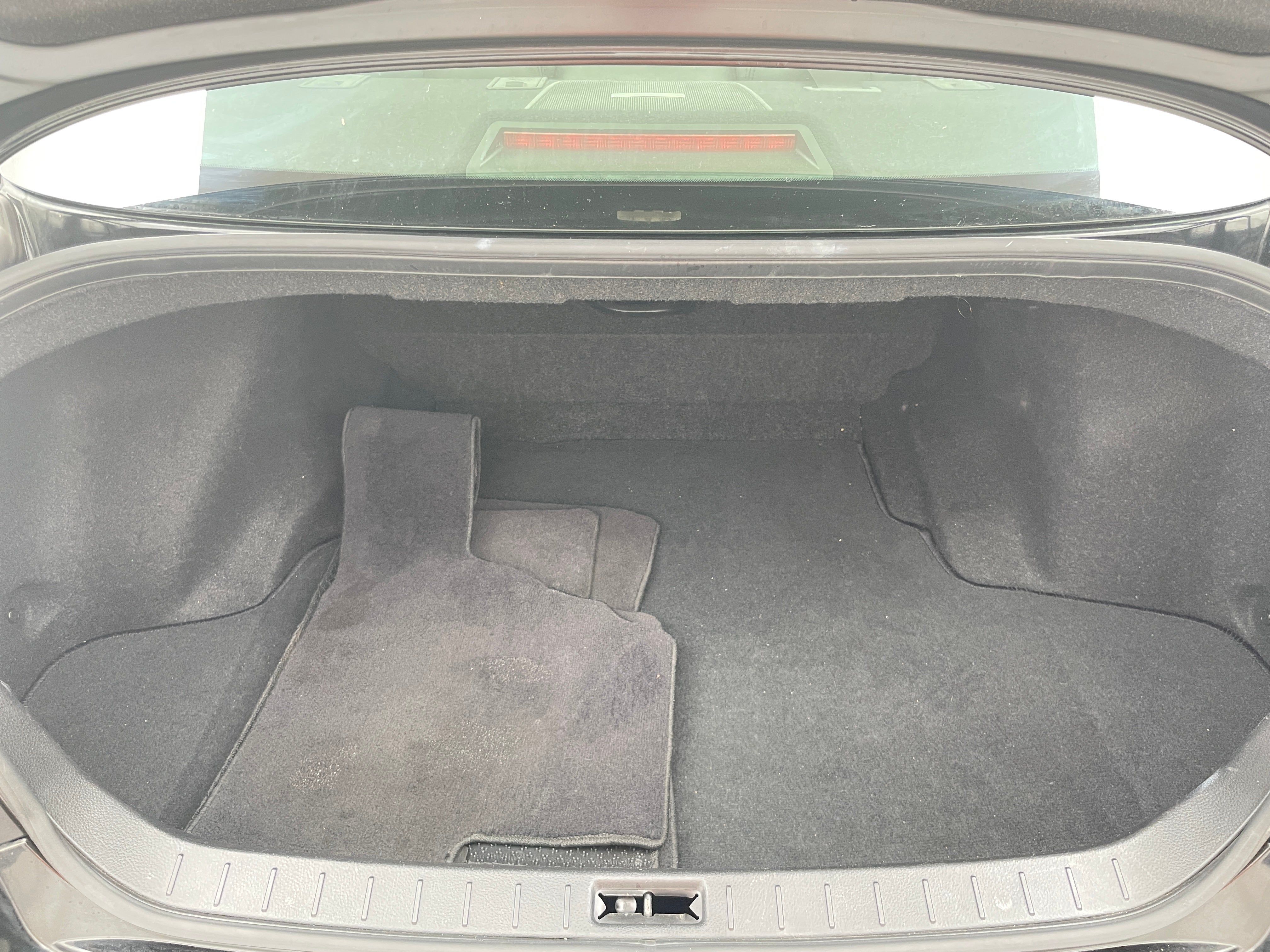 2013 INFINITI G37 X 6
