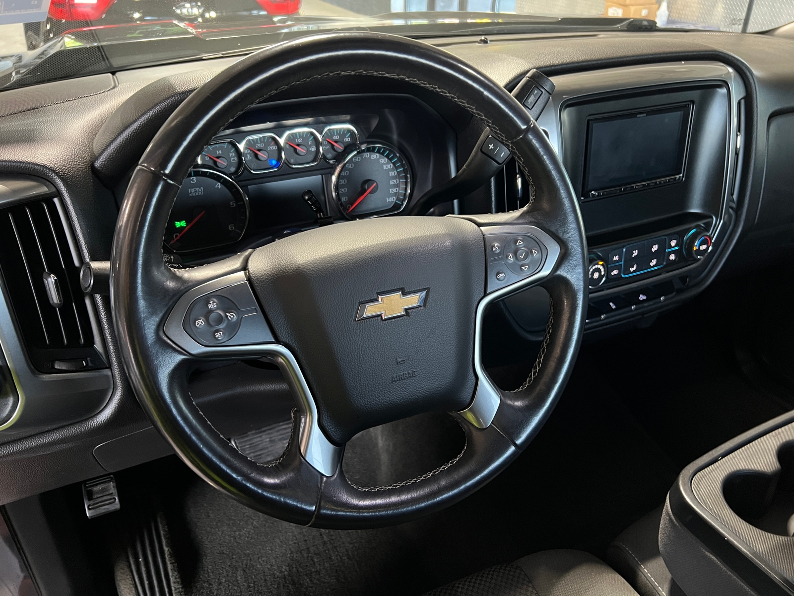 Thumbnail: 2016 Chevrolet Silverado 1500 - 5