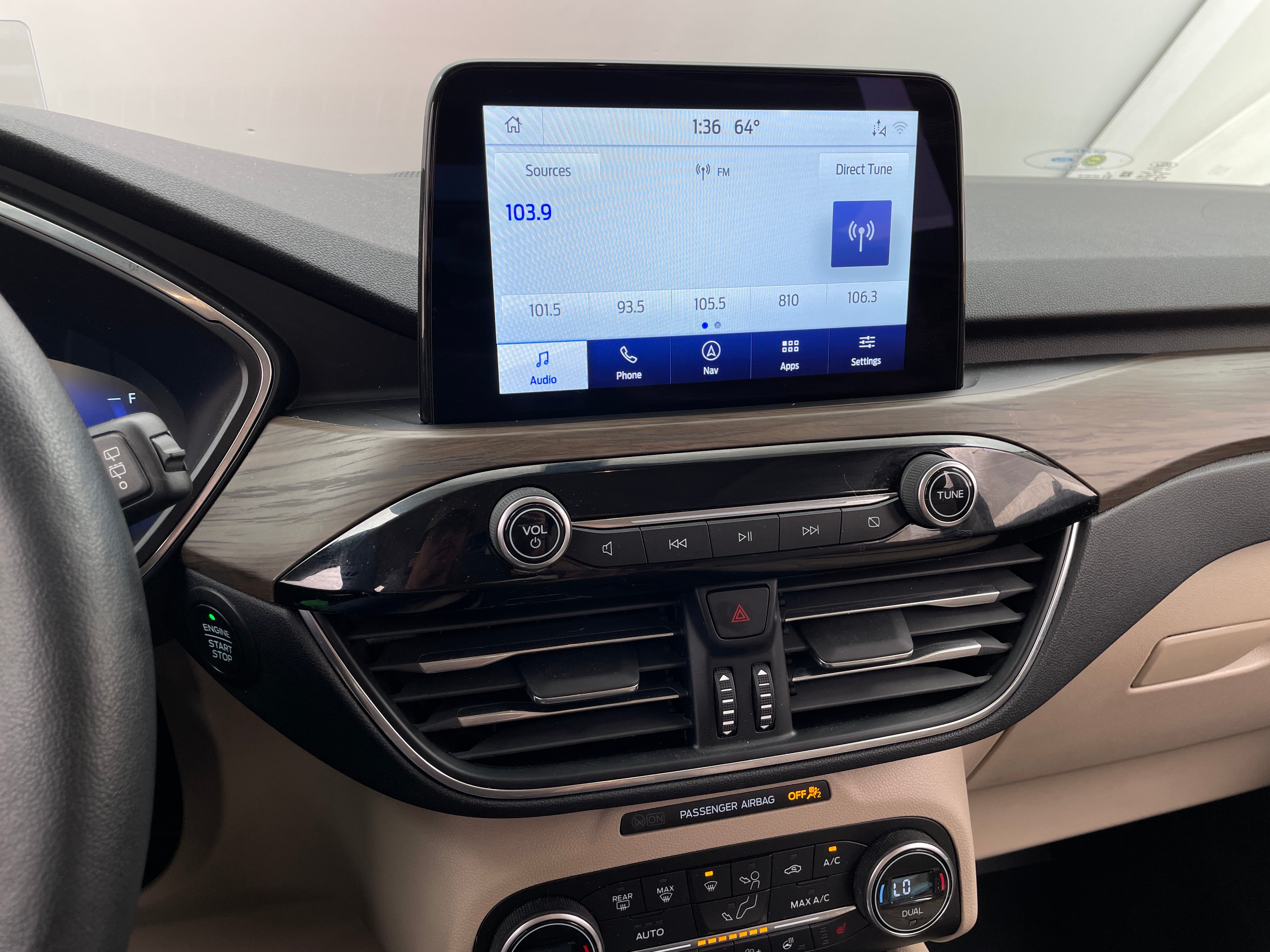2020 Ford Escape Titanium 3