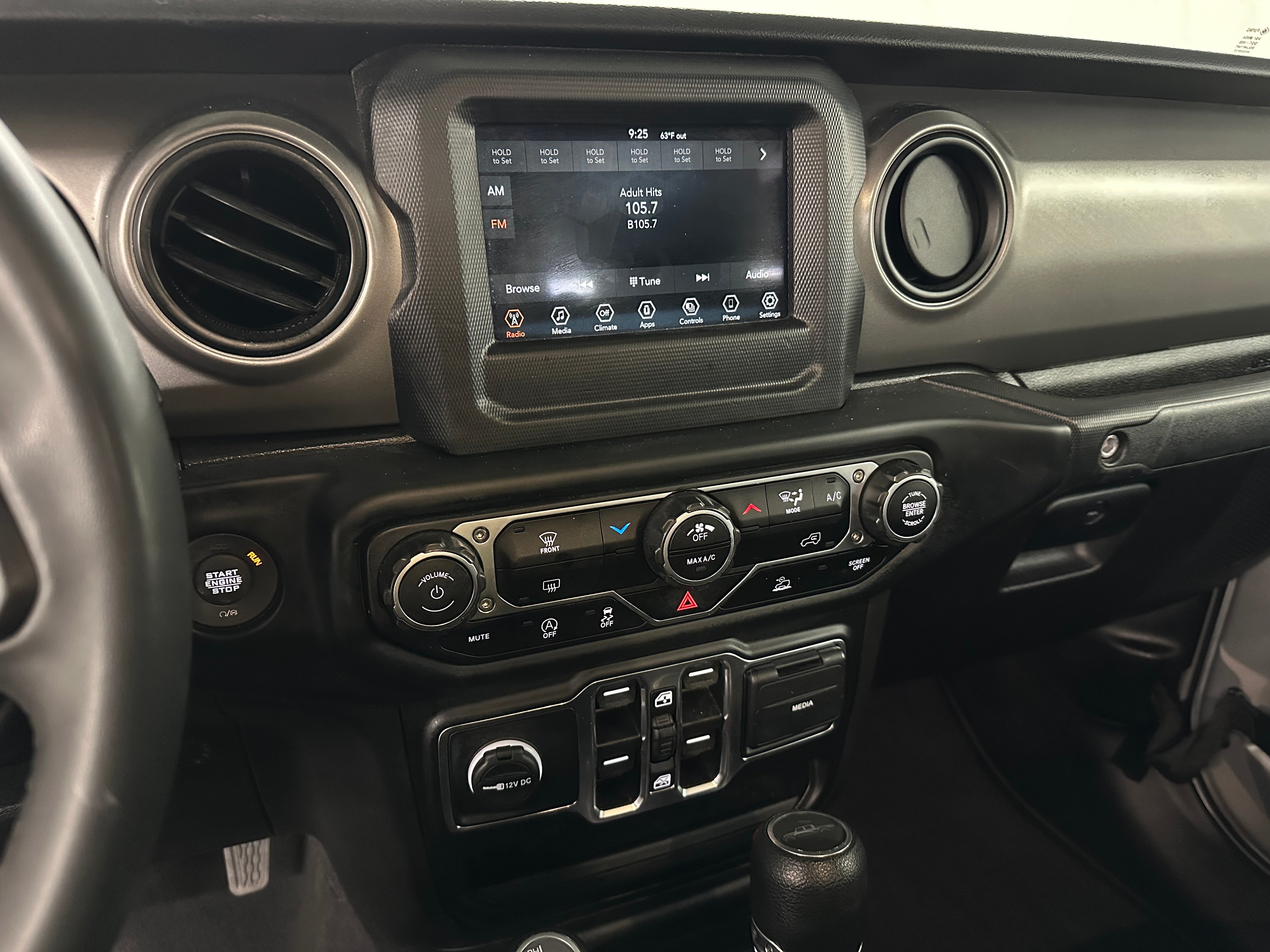 2023 Jeep Gladiator Sport S 4