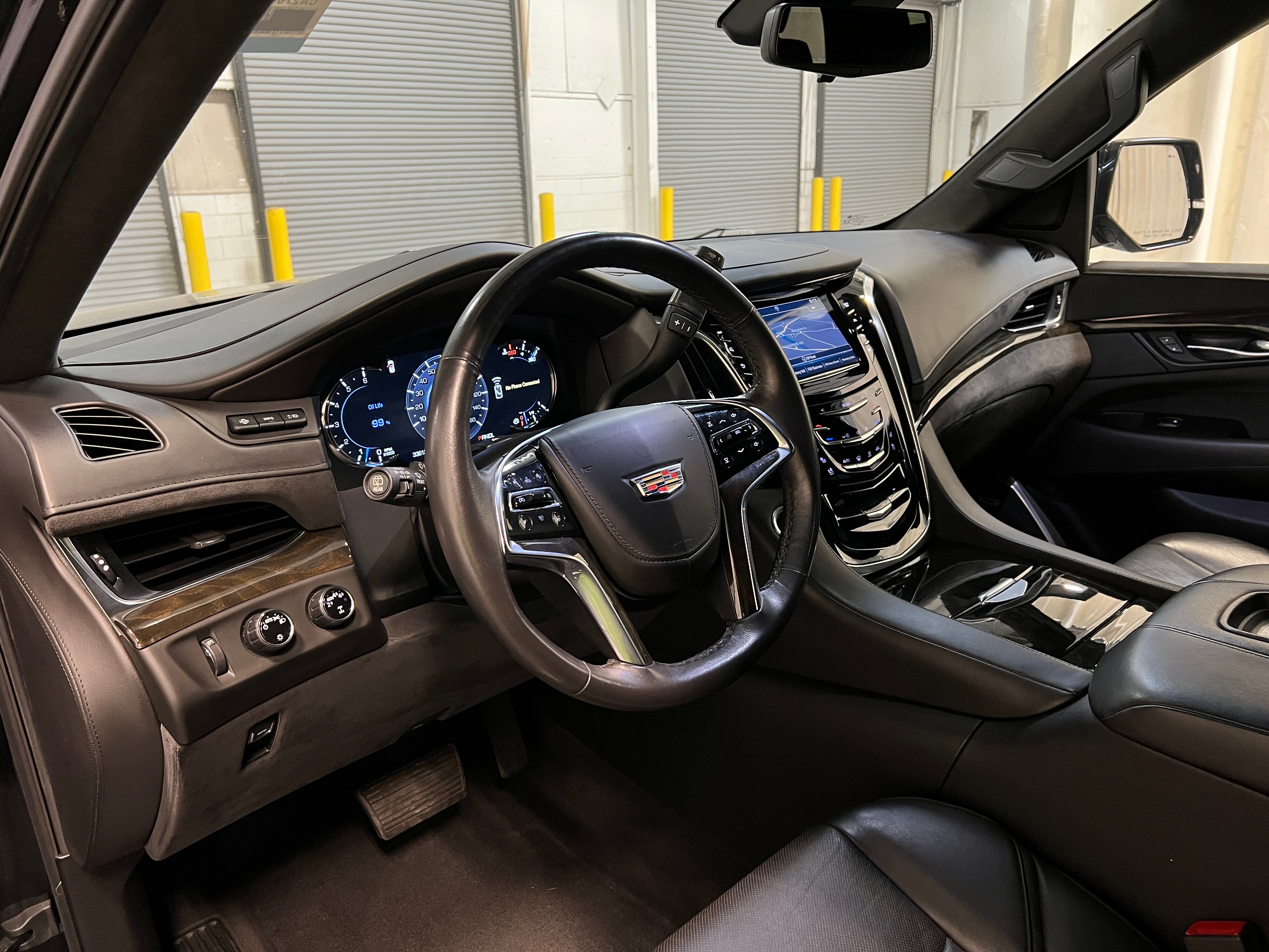 2020 Cadillac Escalade ESV Platinum 2
