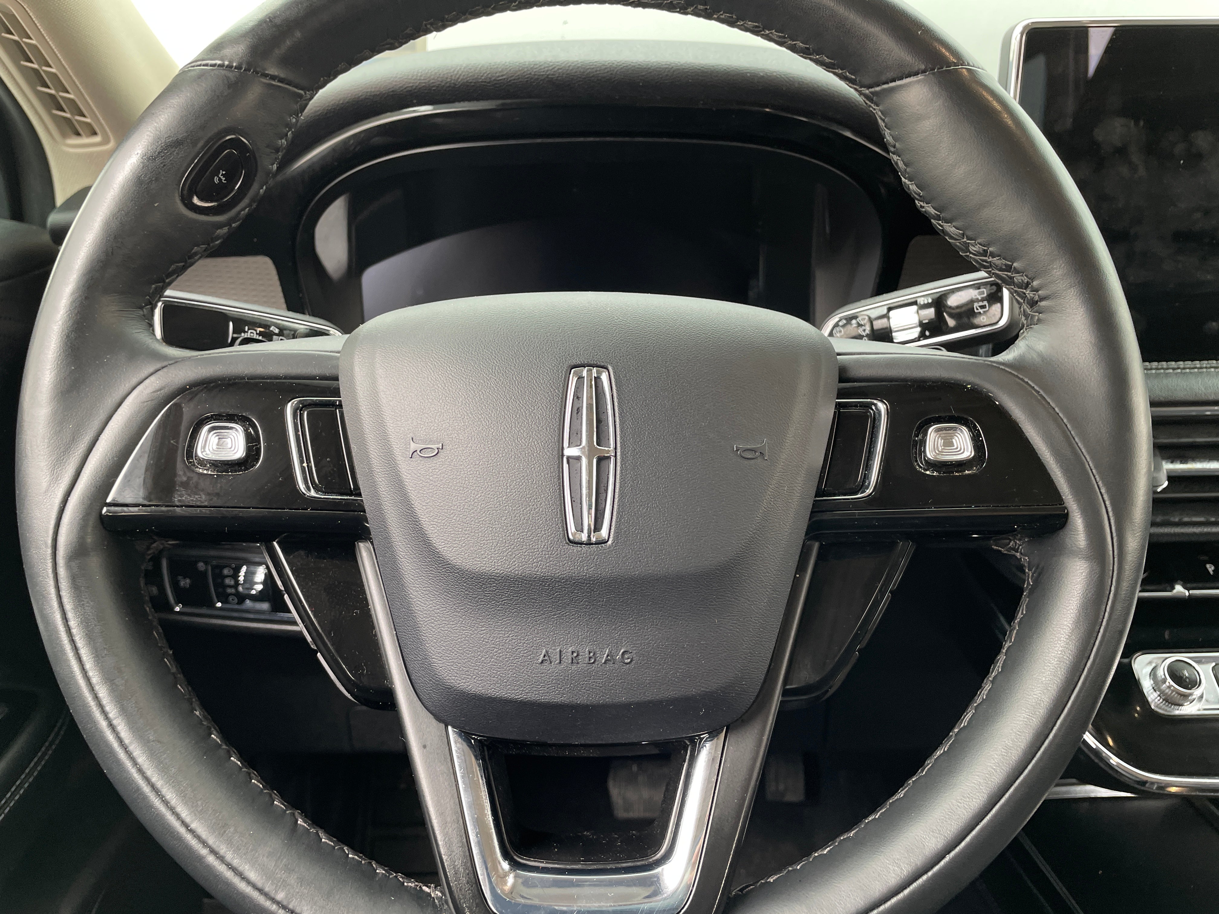 2023 Lincoln Corsair Grand Touring 4