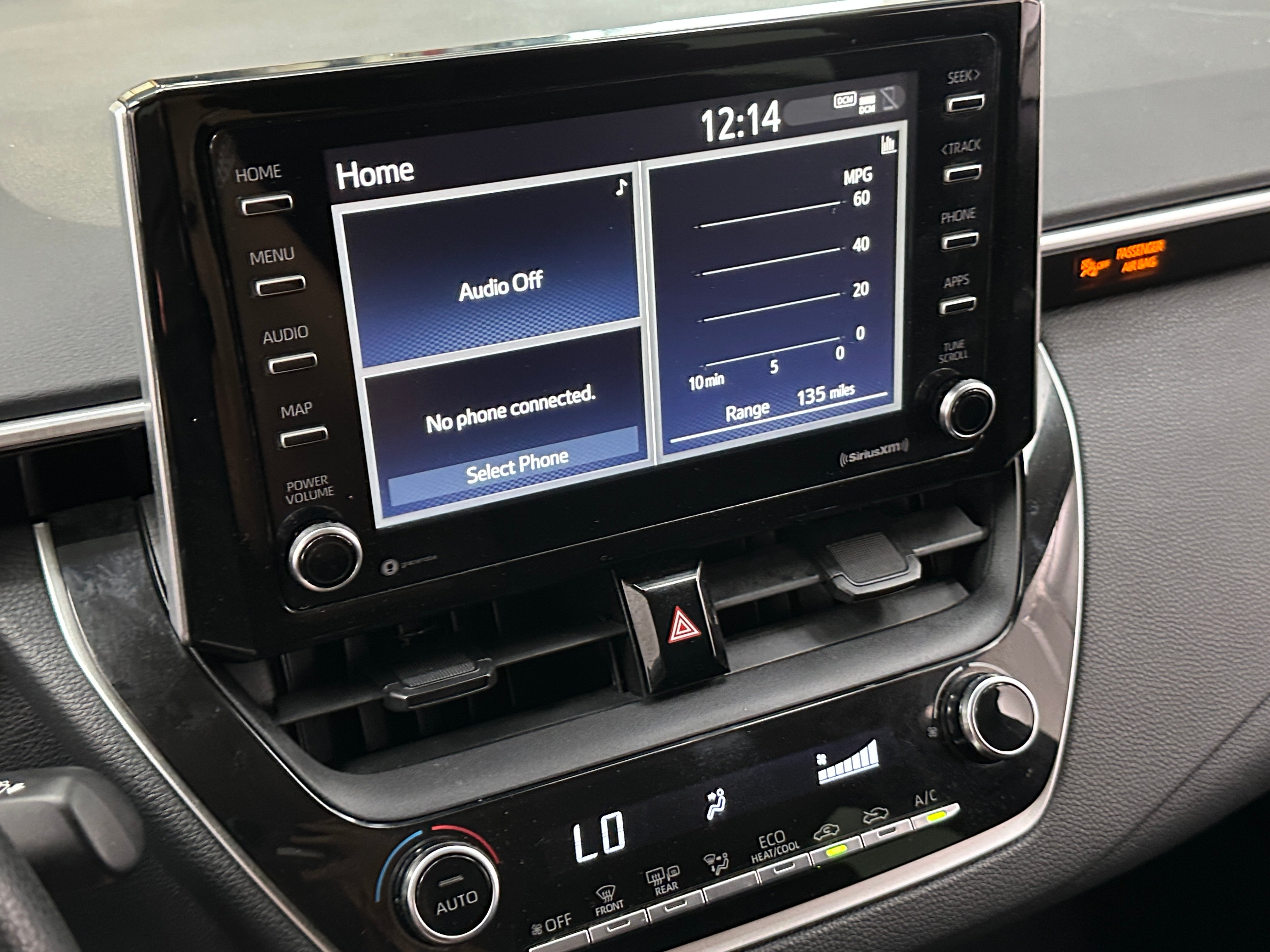 2021 Toyota Corolla LE 4