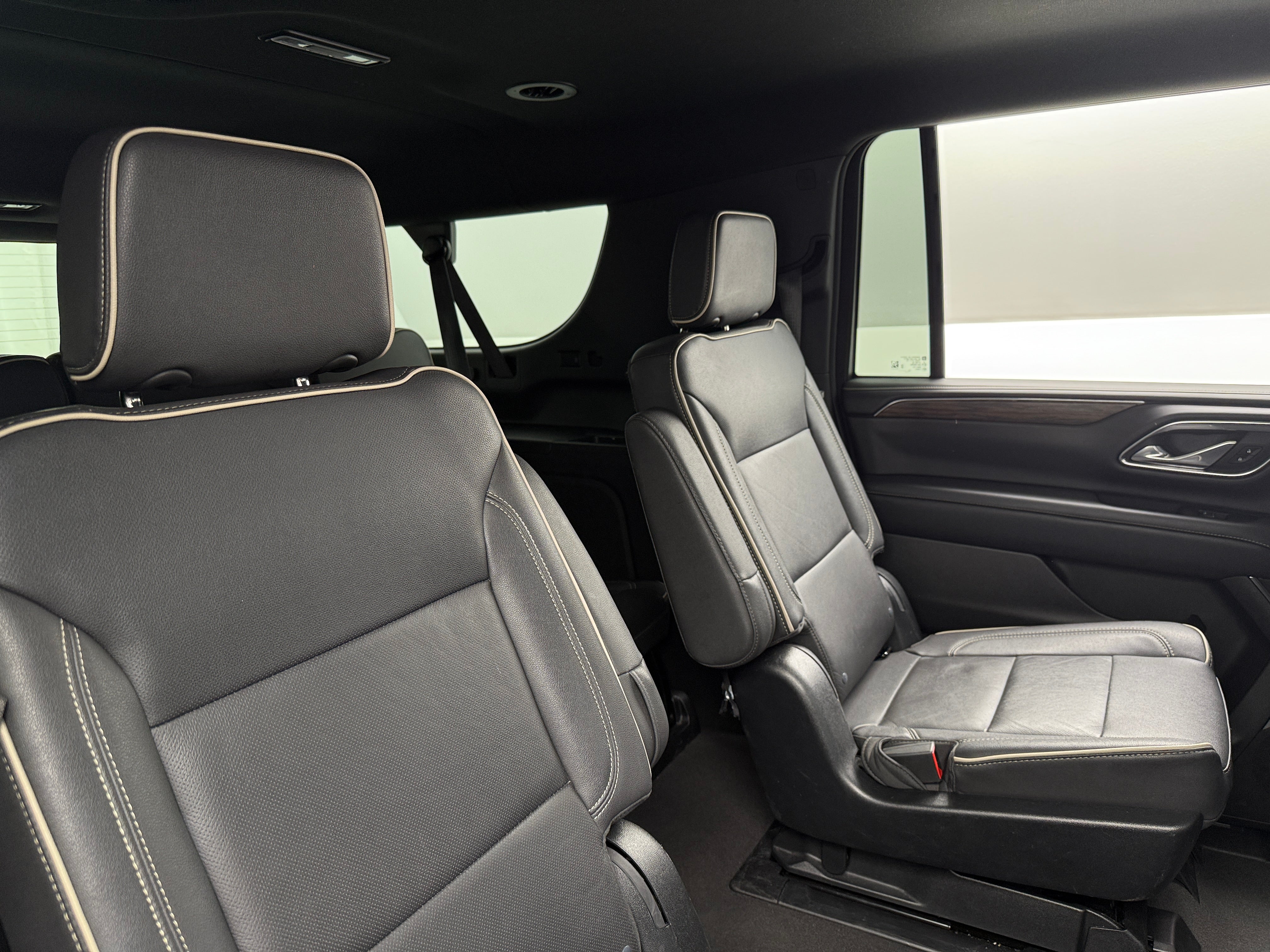 2023 Chevrolet Suburban Premier 5