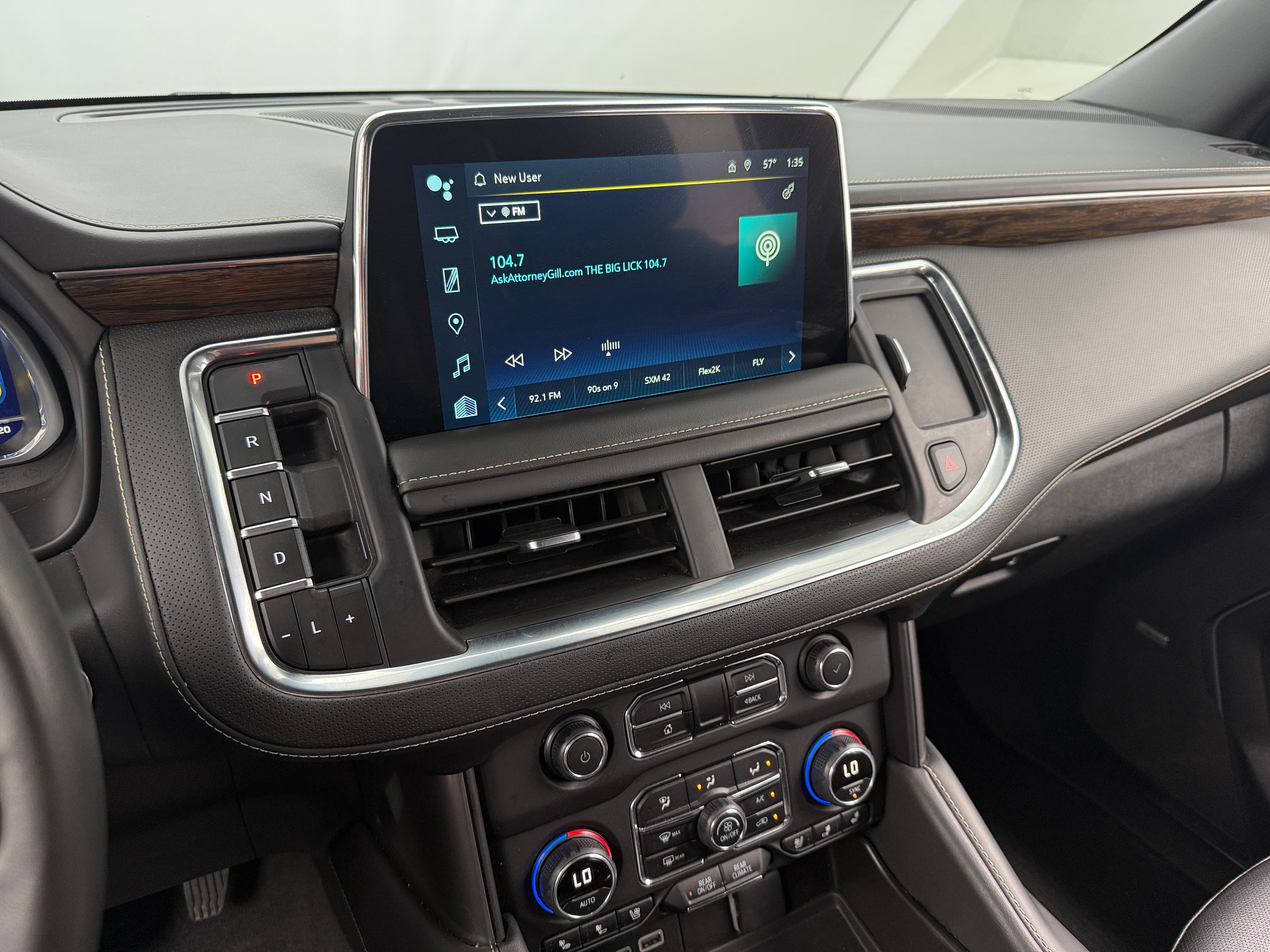 2023 Chevrolet Suburban Premier 3