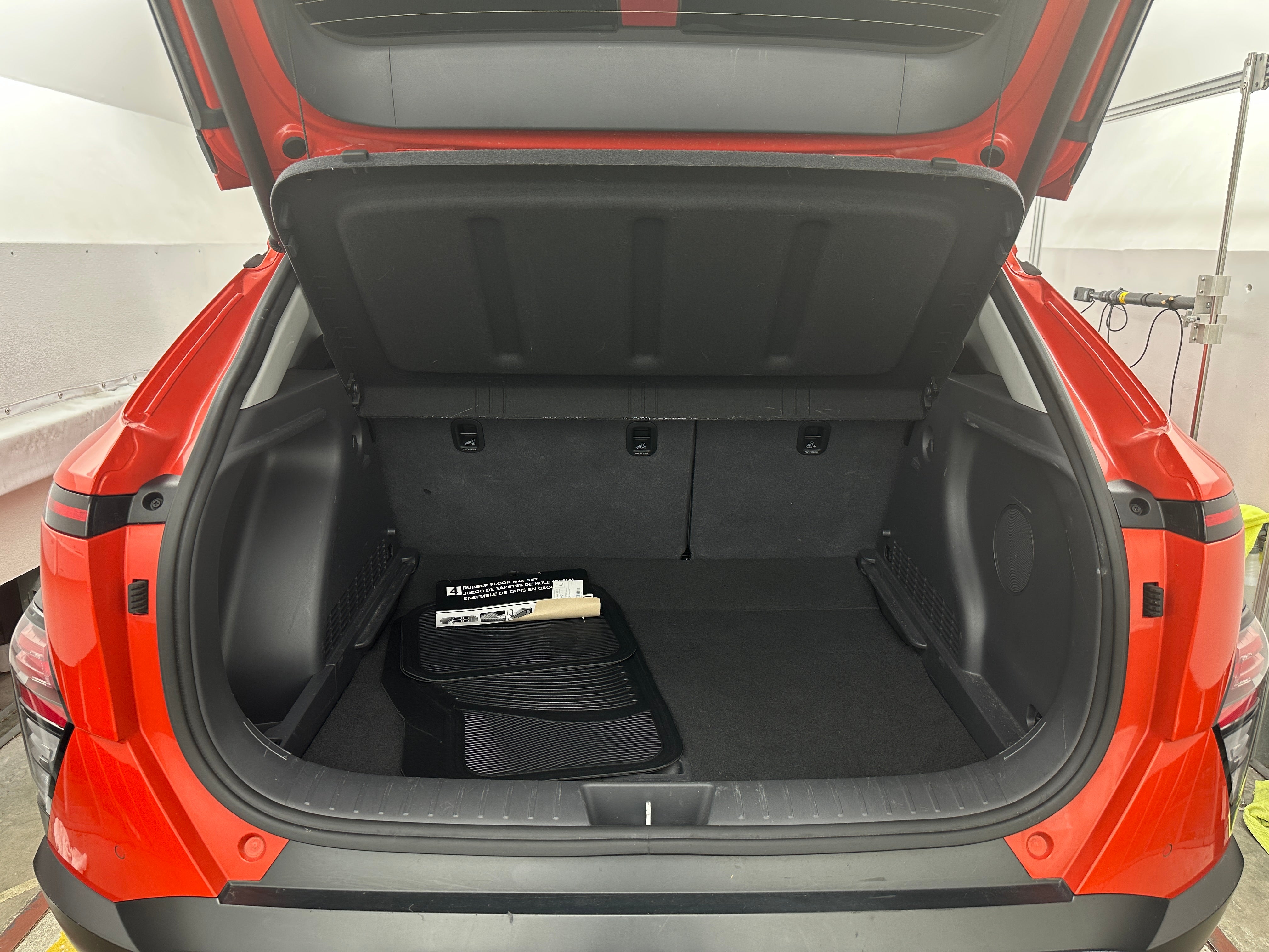 2024 Hyundai Kona Limited 6