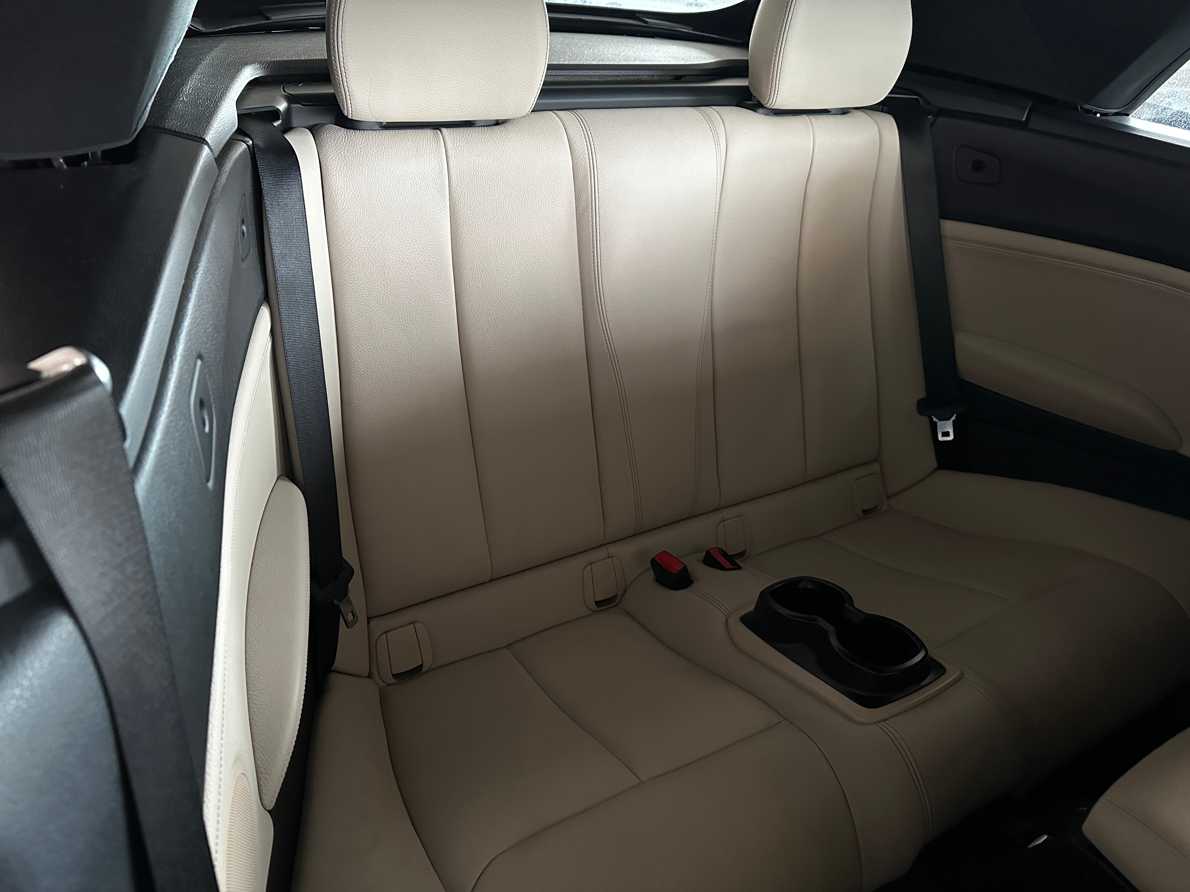 2016 BMW 2 Series 228i xDrive 5
