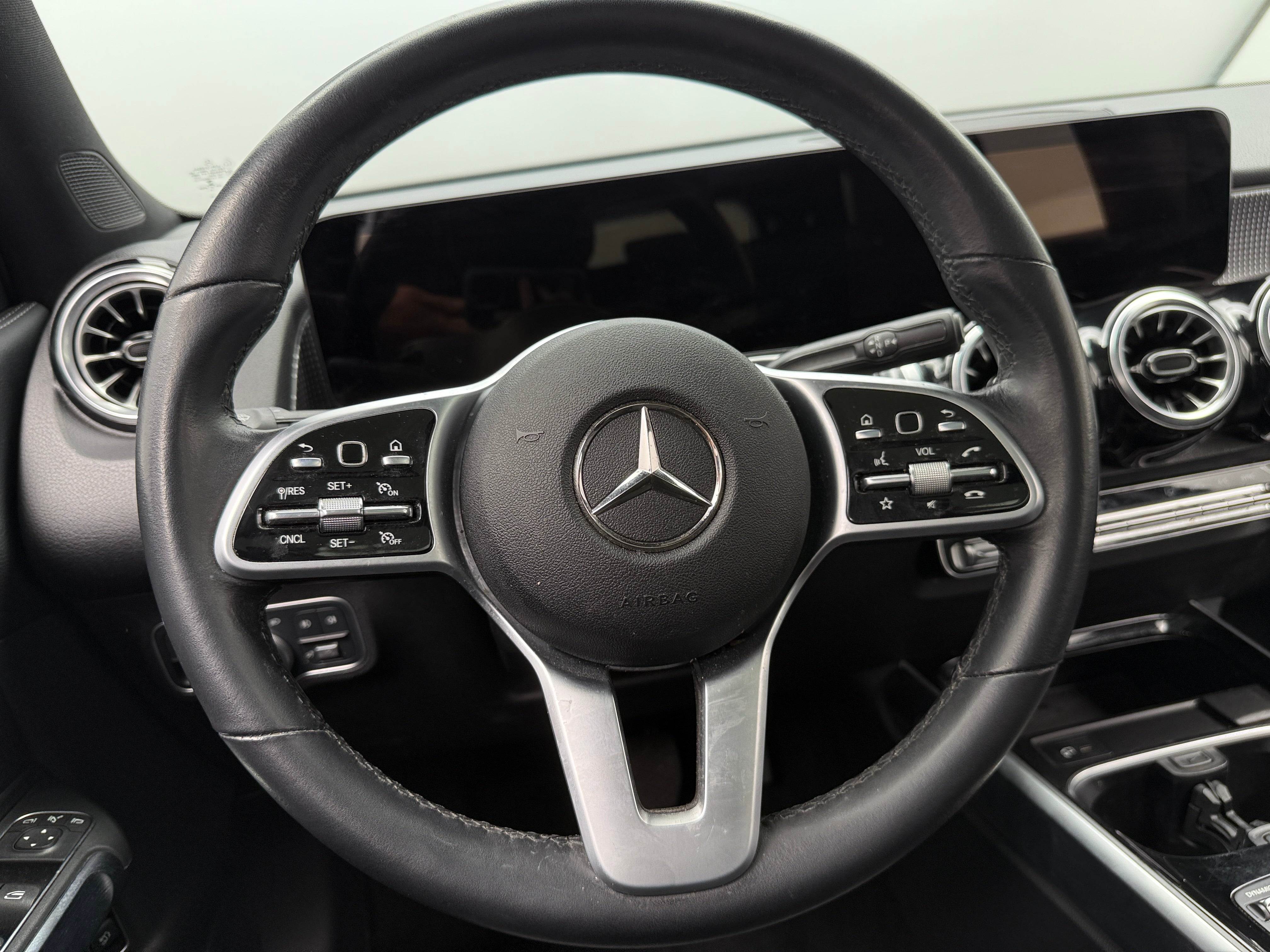 2022 Mercedes-Benz GLB 250 4