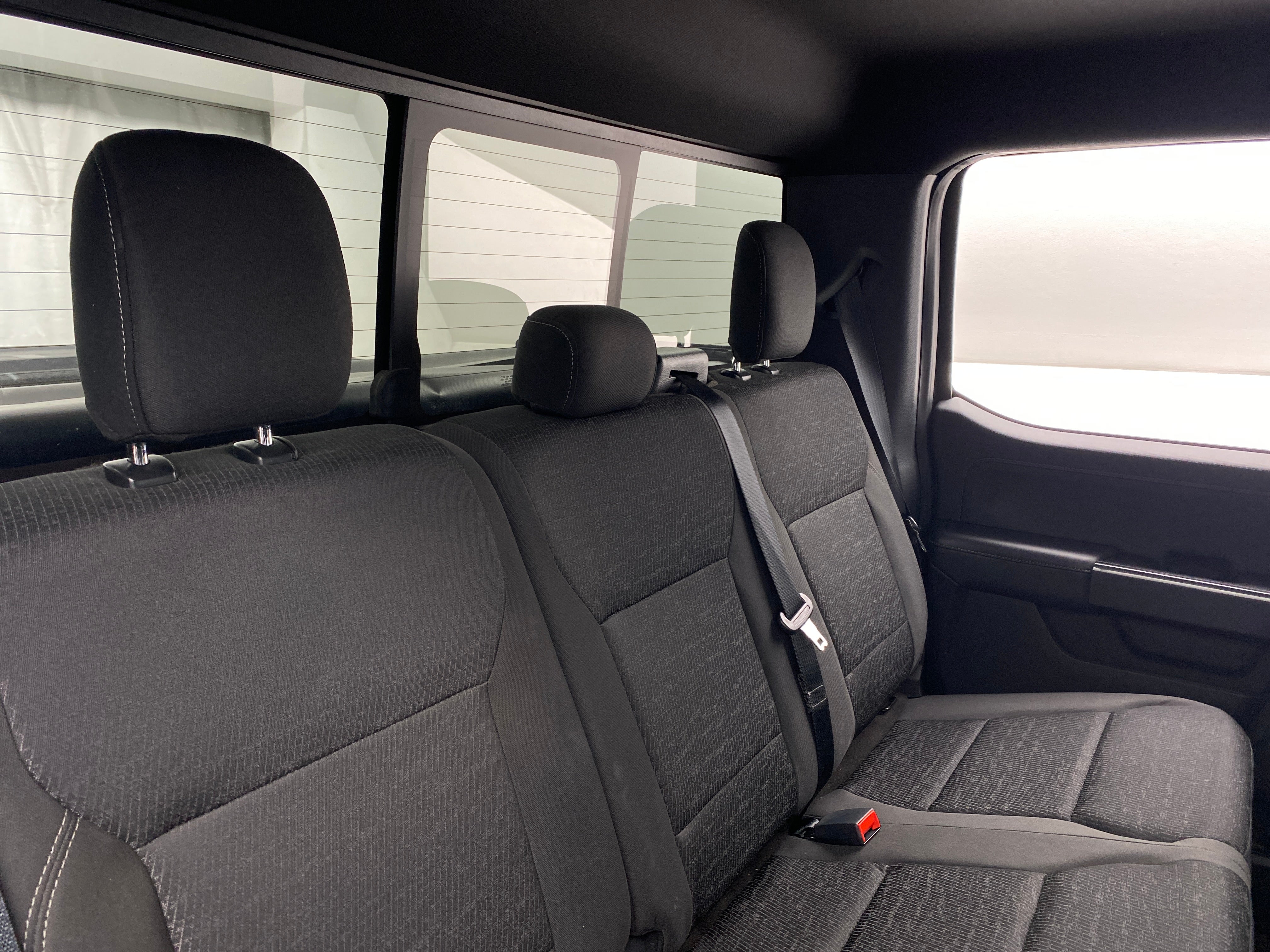 2022 Ford Econoline E-150 6