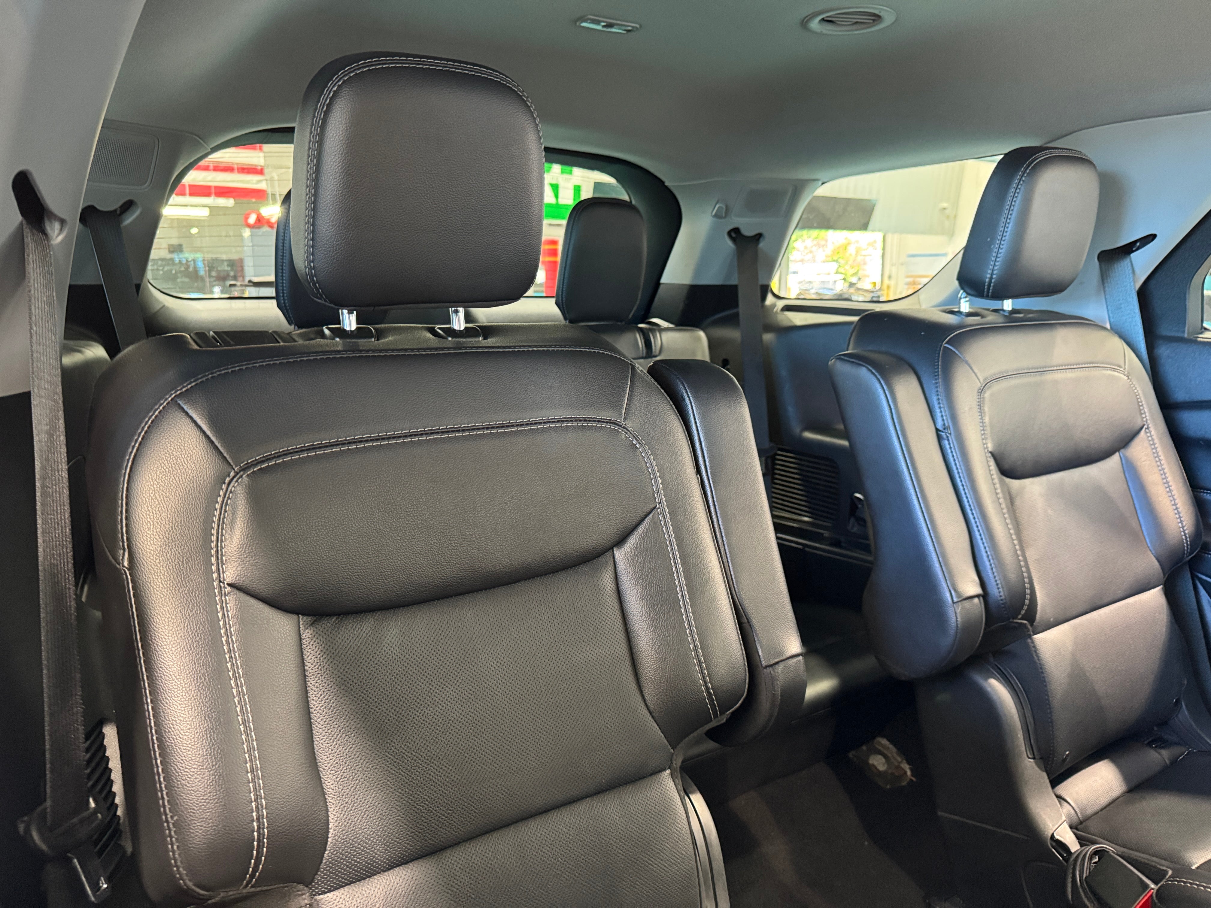 2024 Ford Explorer Limited 5
