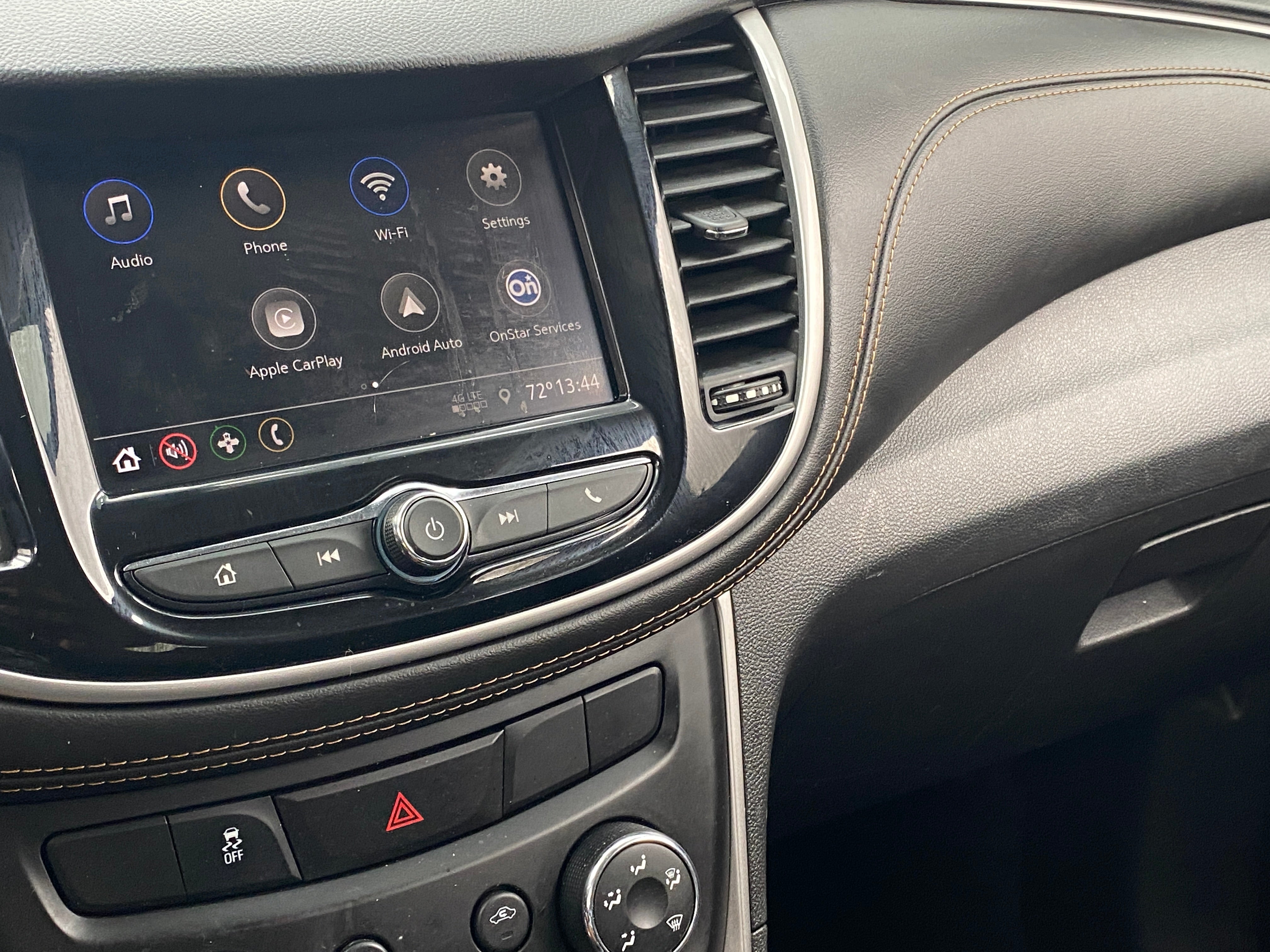 2020 Chevrolet Trax LS 4