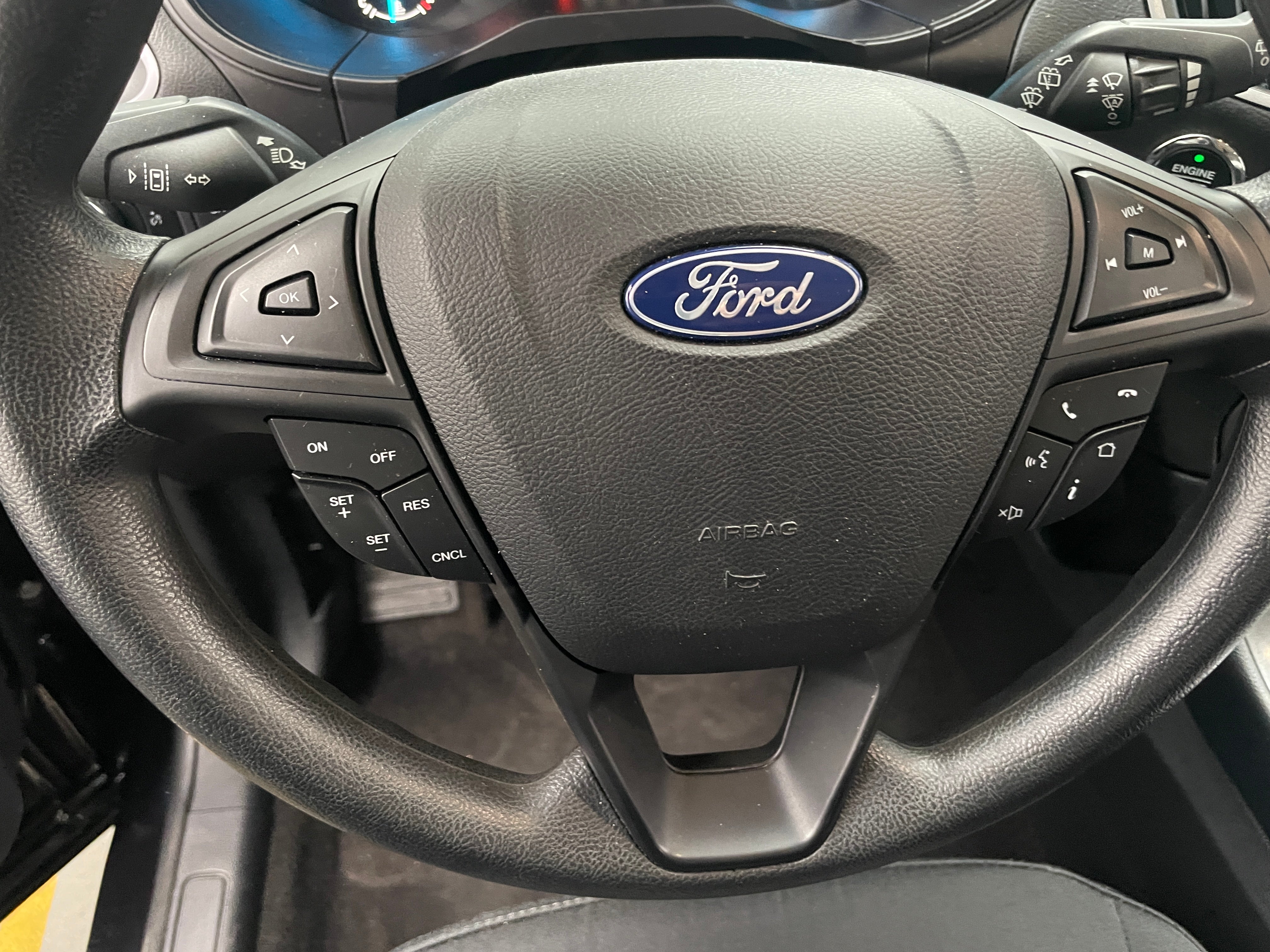 2019 Ford Edge SE 5