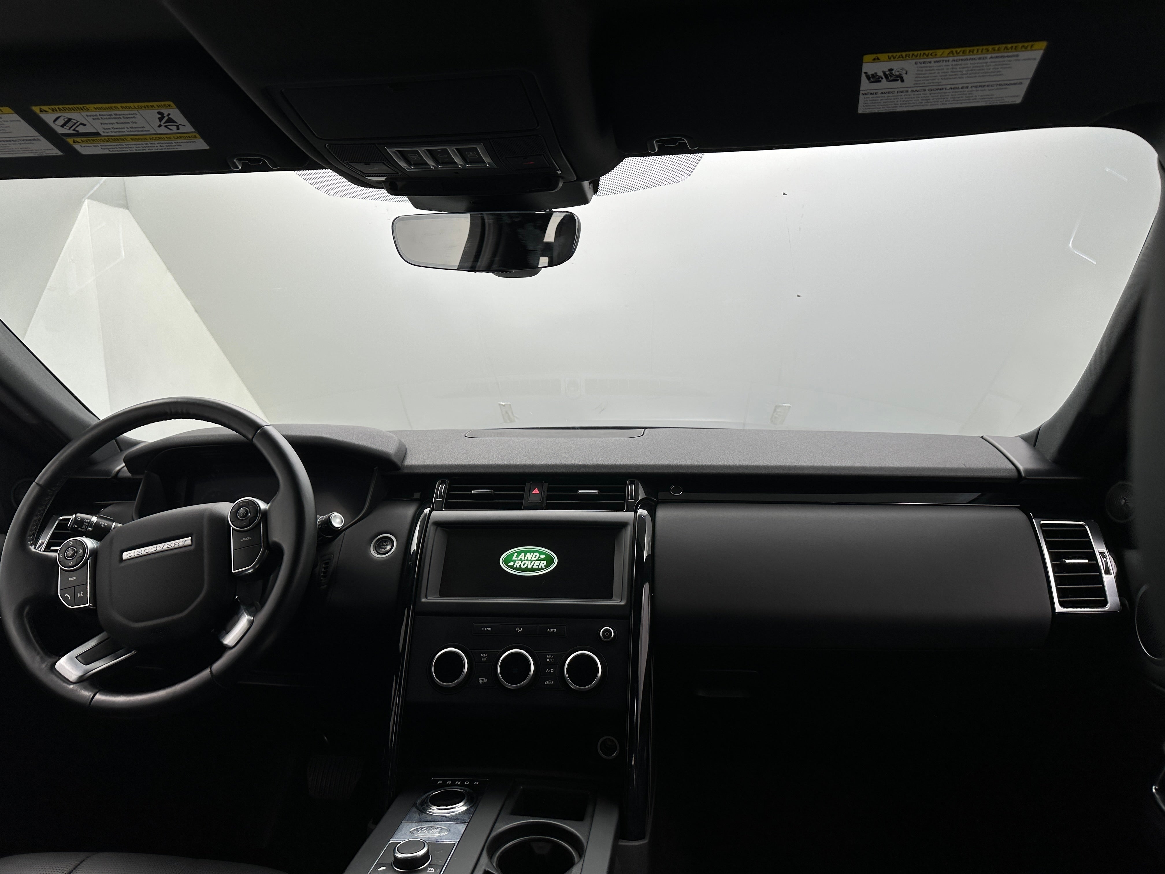 2018 Land Rover Discovery SE 2
