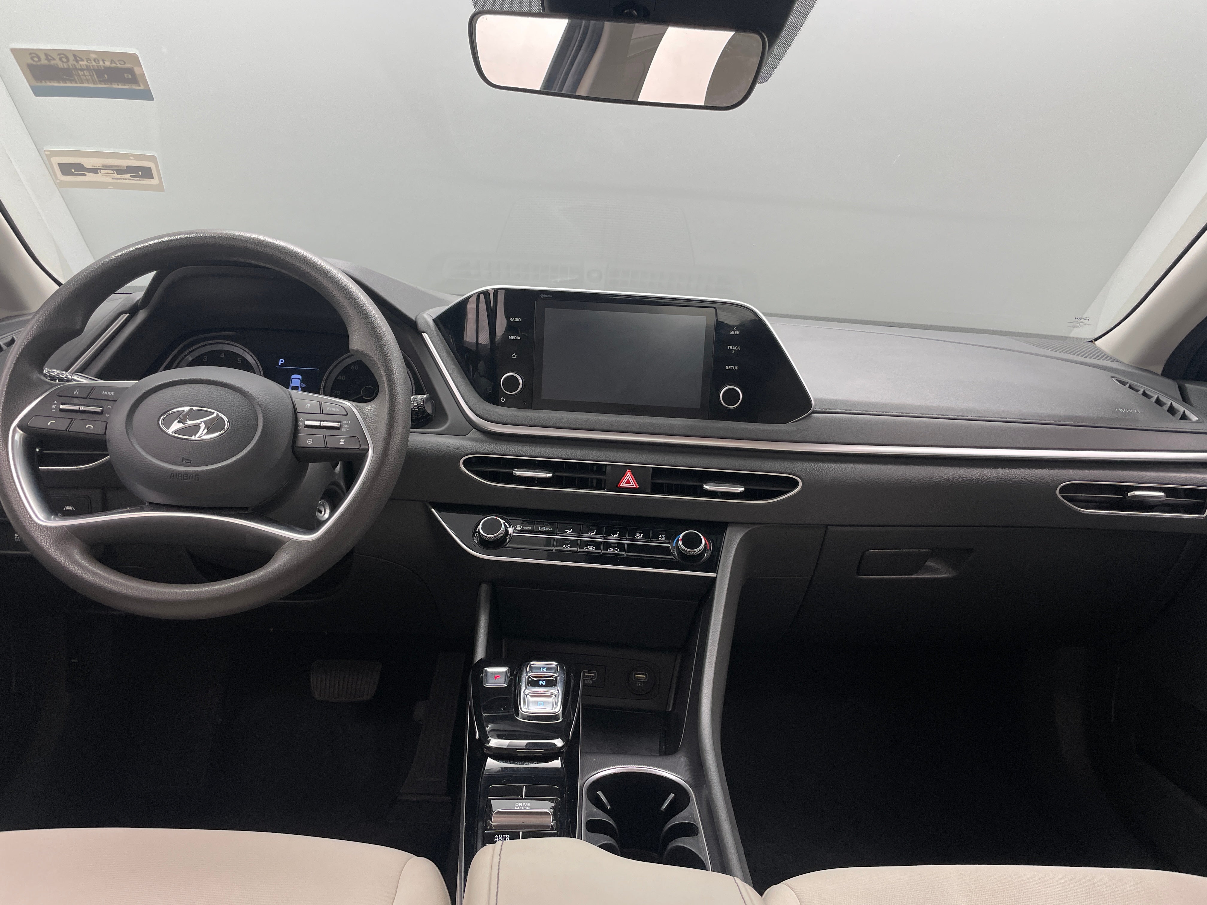 2023 Hyundai Sonata SE 3