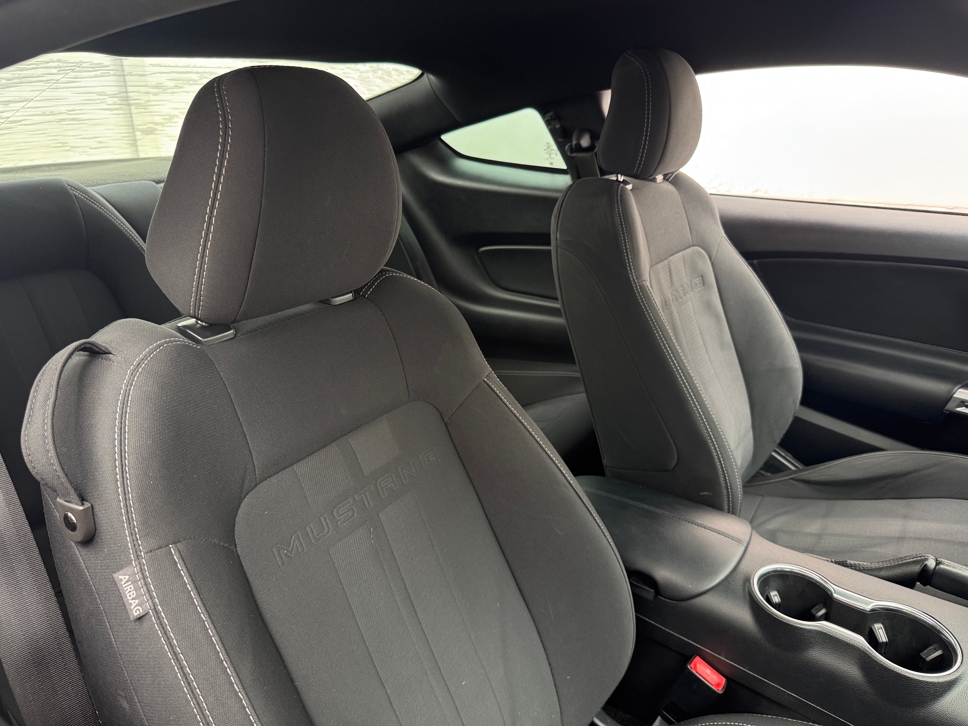 2019 Ford Mustang  2