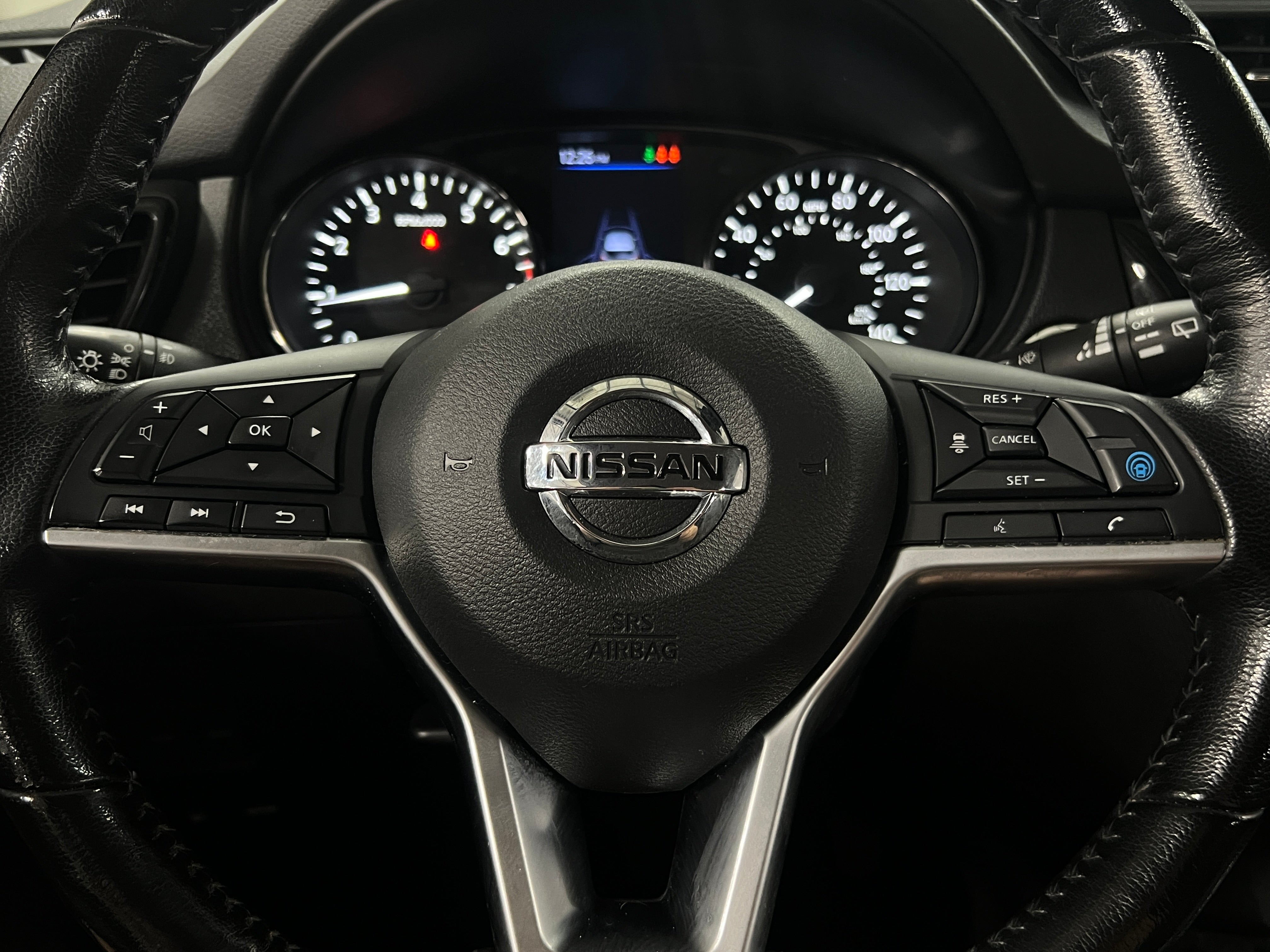 2021 Nissan Rogue Sport SV 5
