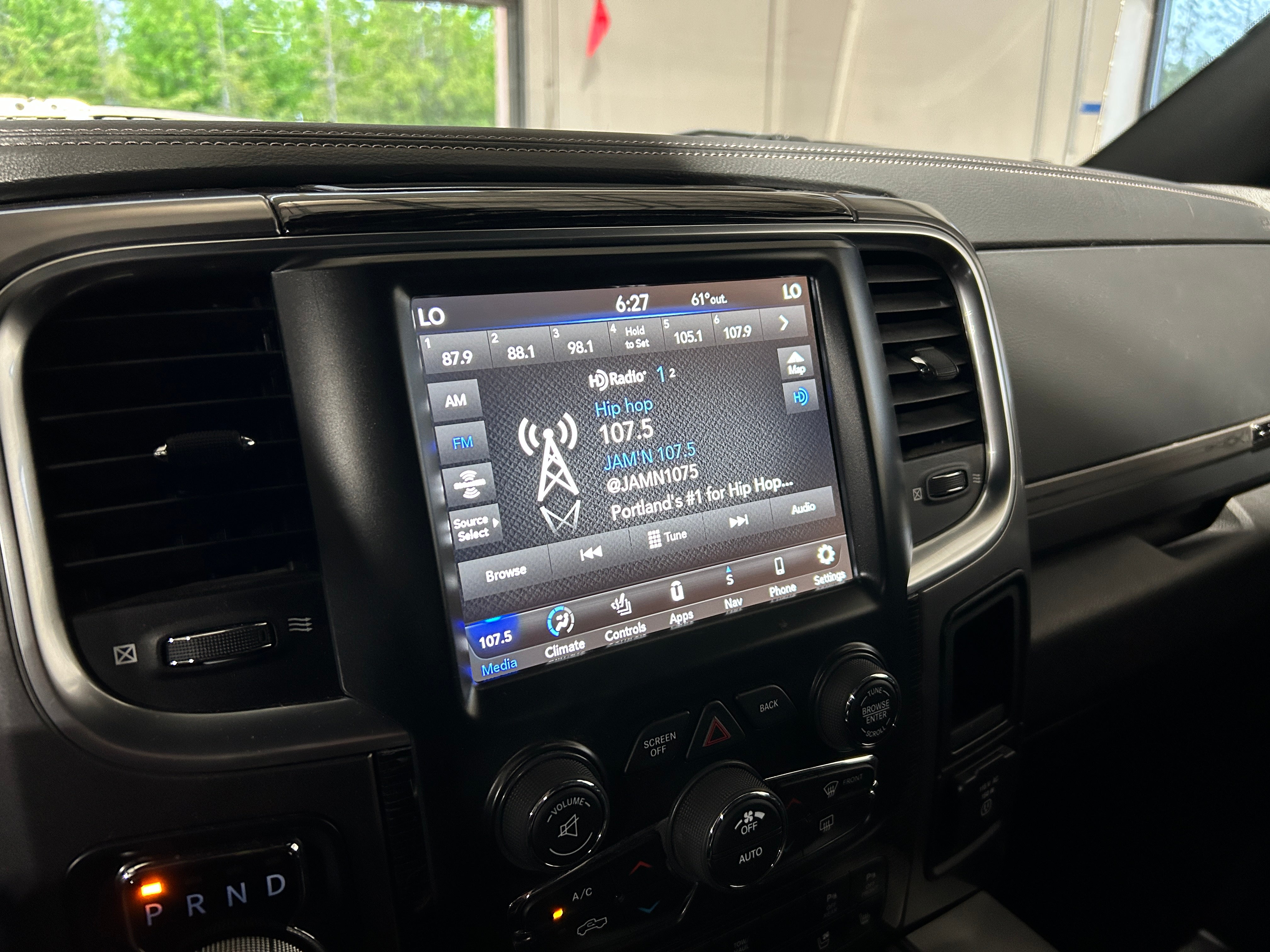 2018 RAM 1500 Laramie Limited 3