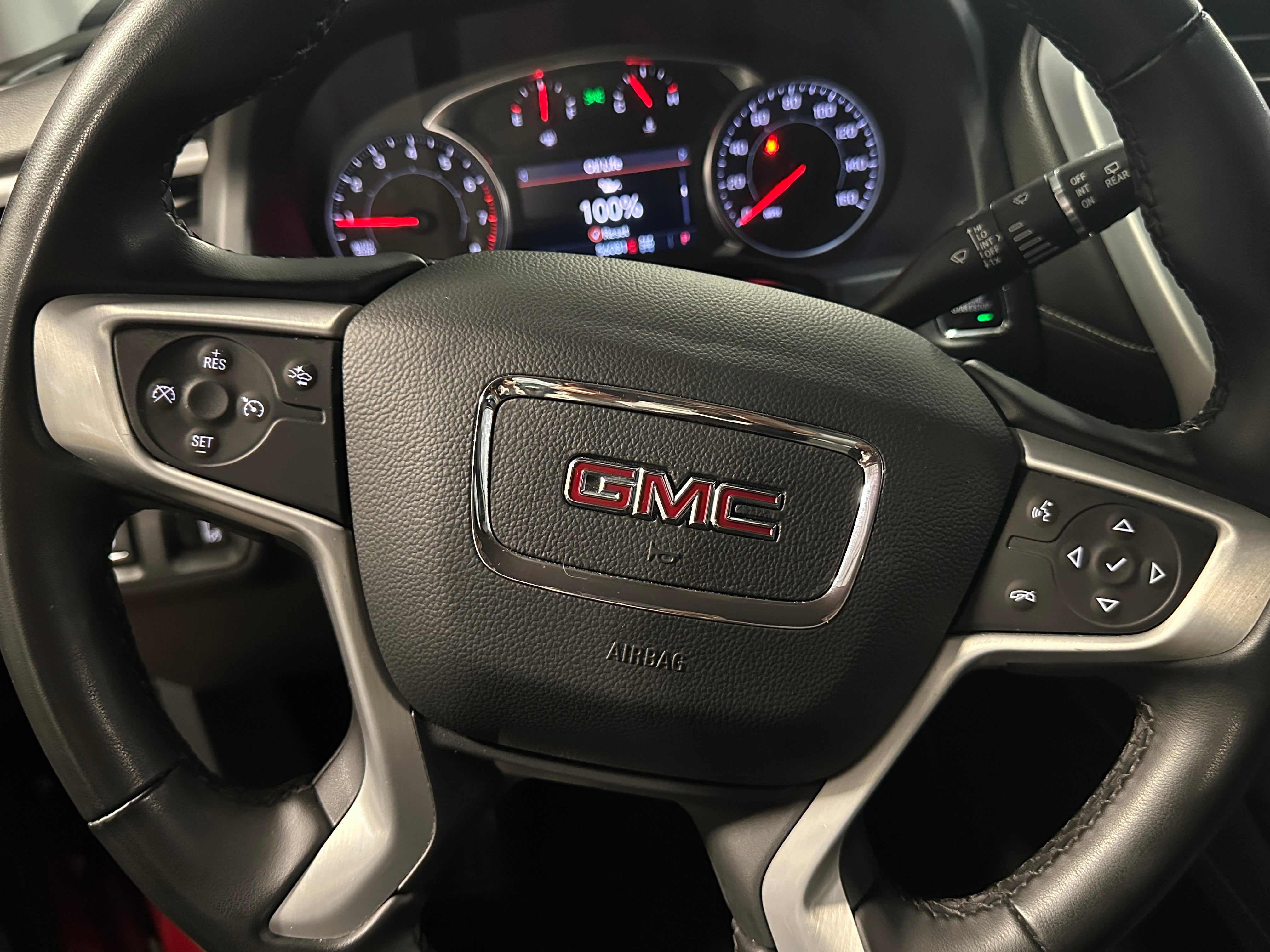 2023 GMC Acadia SLT 4