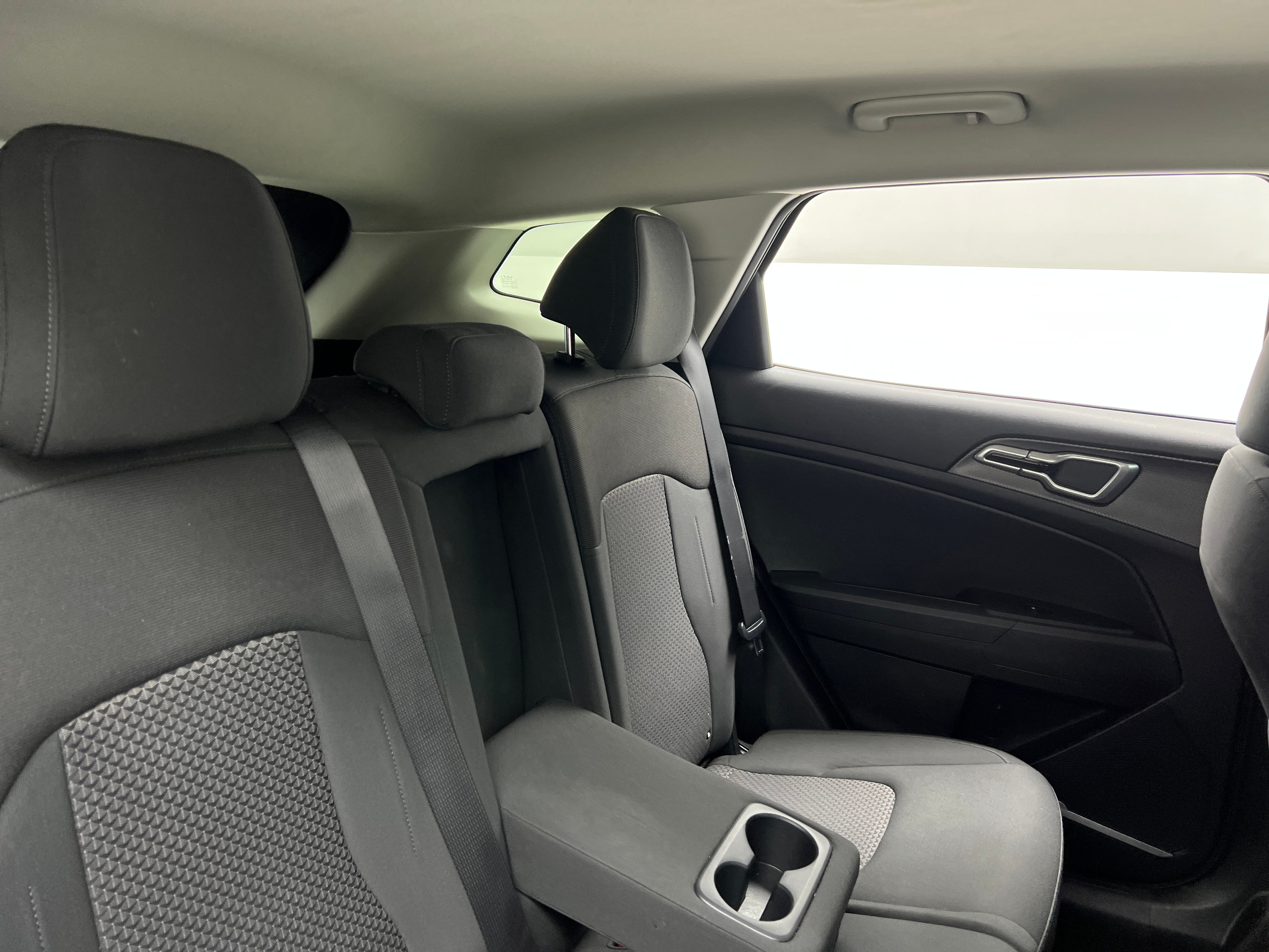 2023 Kia Sportage LX 6