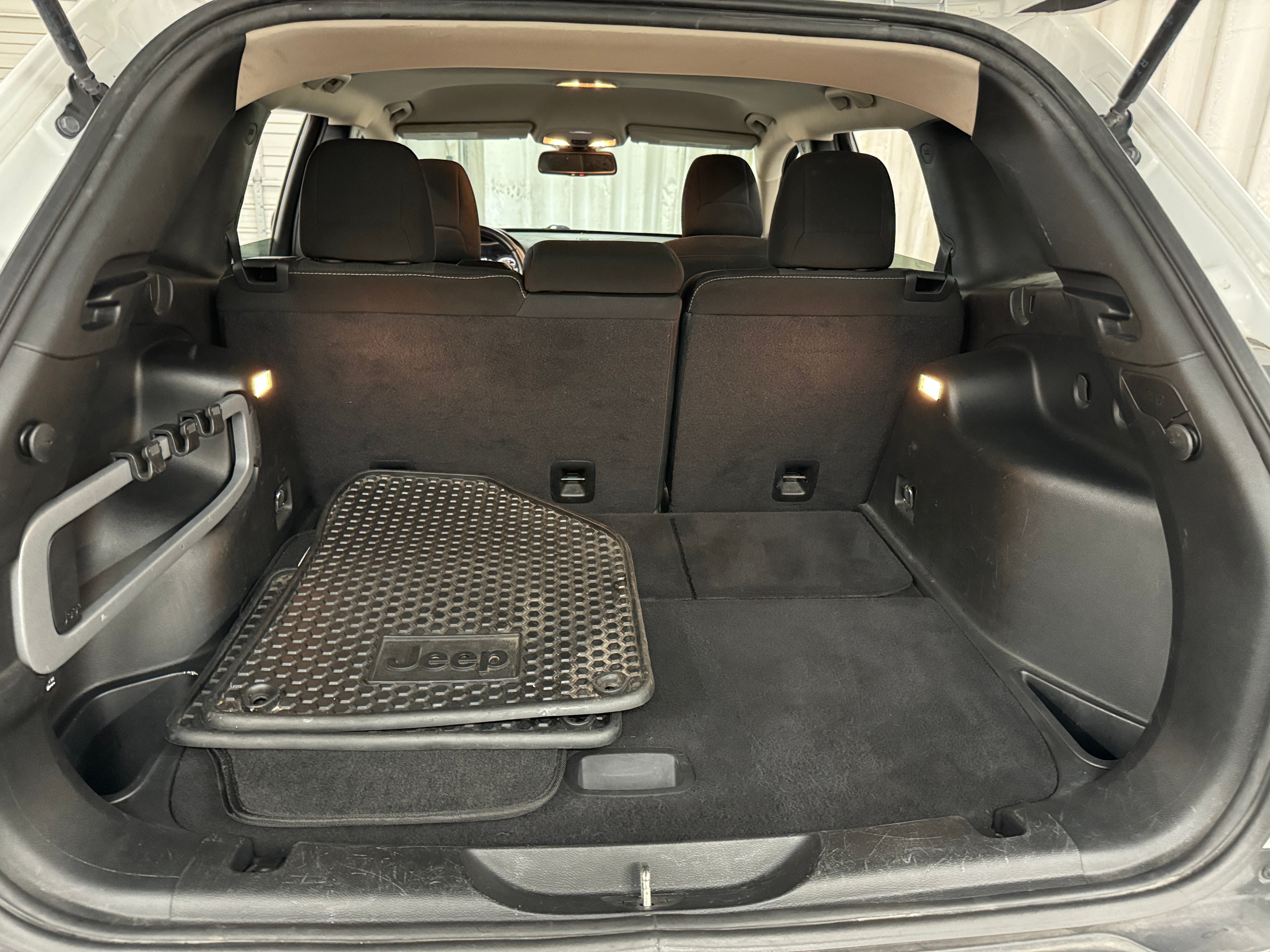 2016 Jeep Cherokee Latitude 7