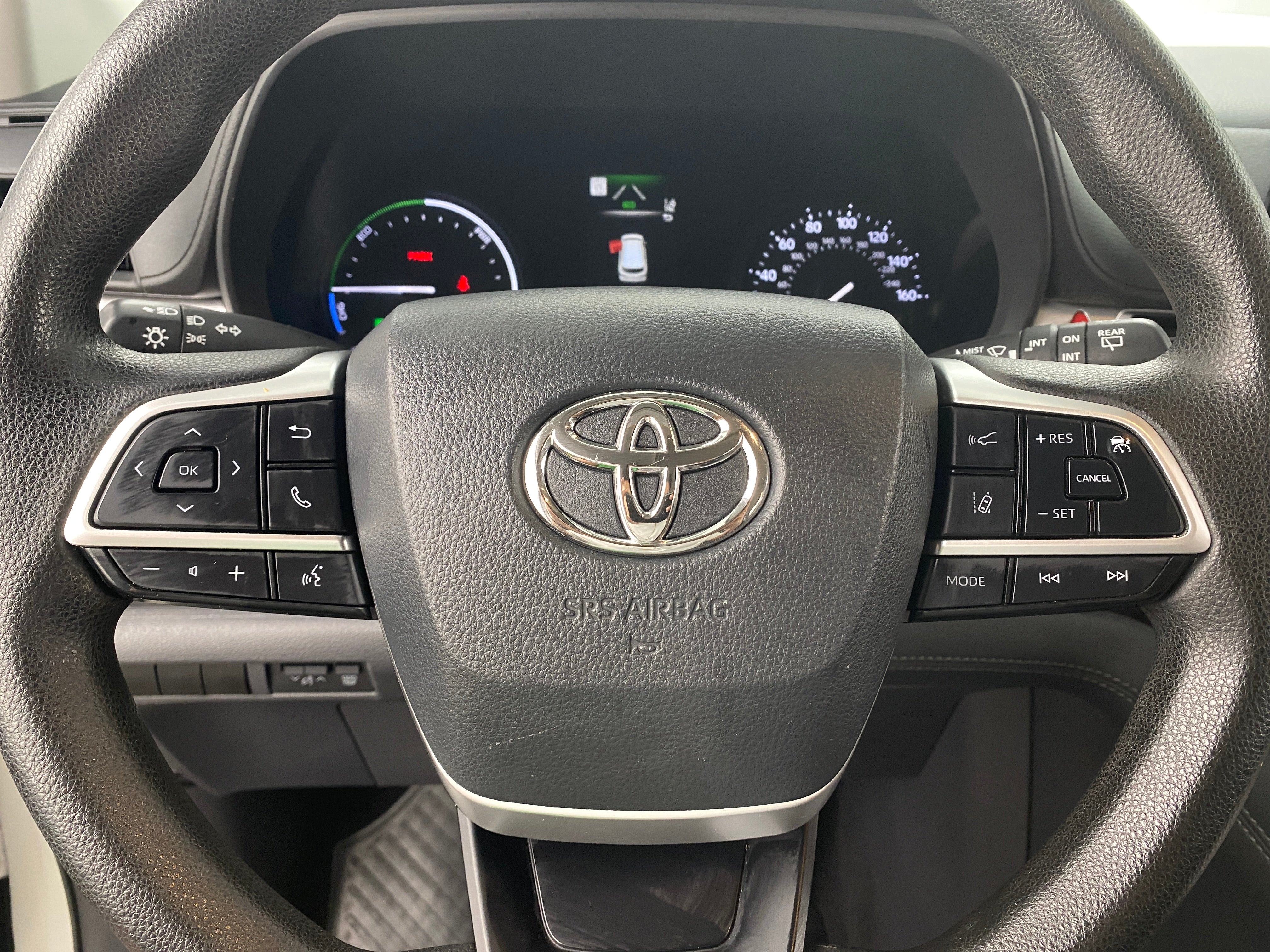 2021 Toyota Sienna LE 5