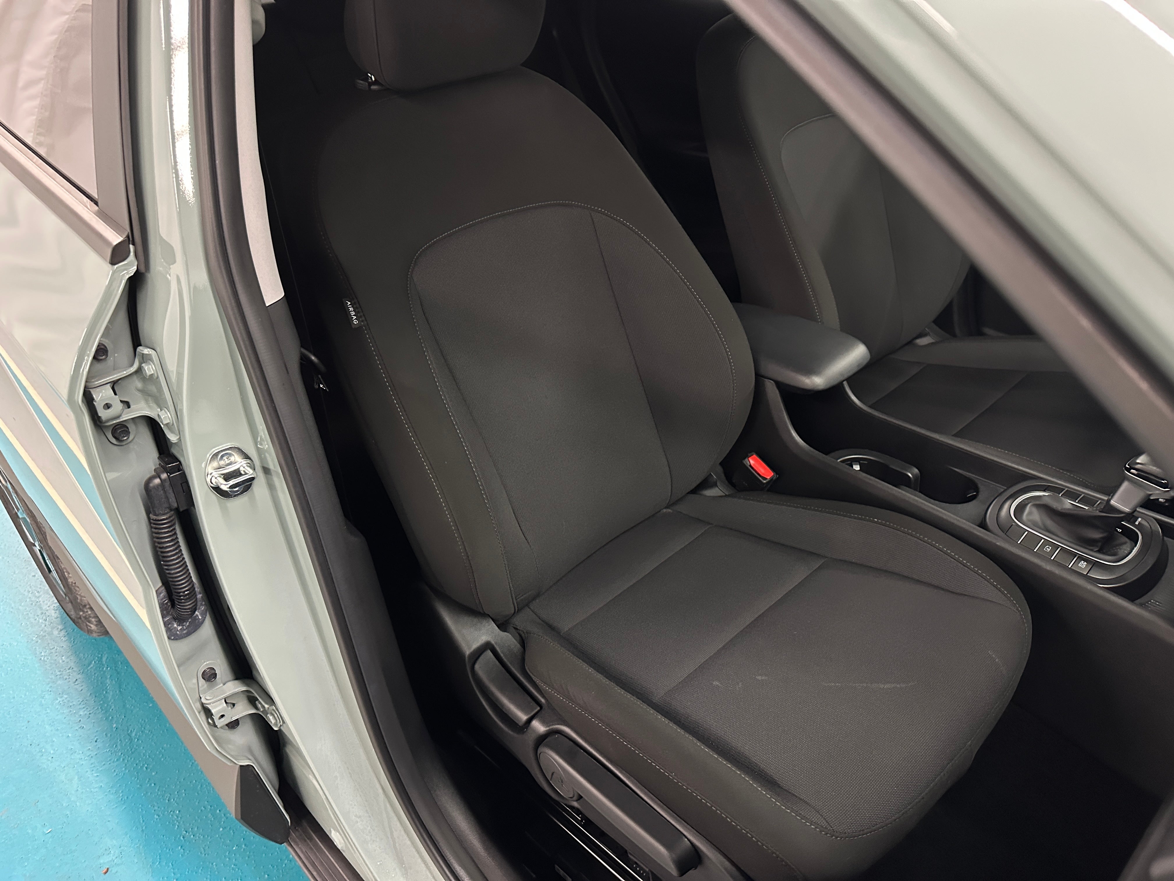 2024 Hyundai Kona SEL 2