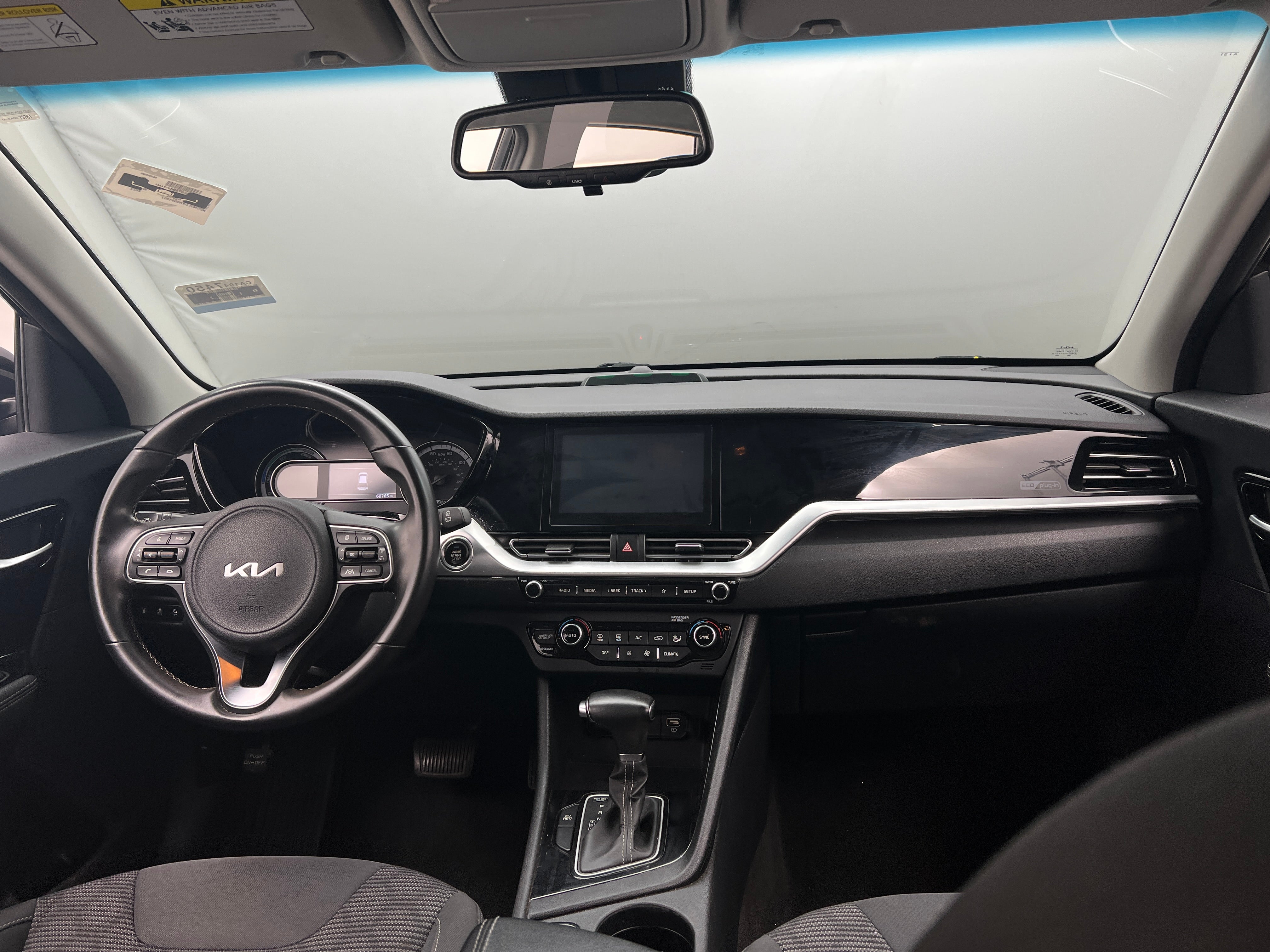 2022 Kia Niro LXS 3