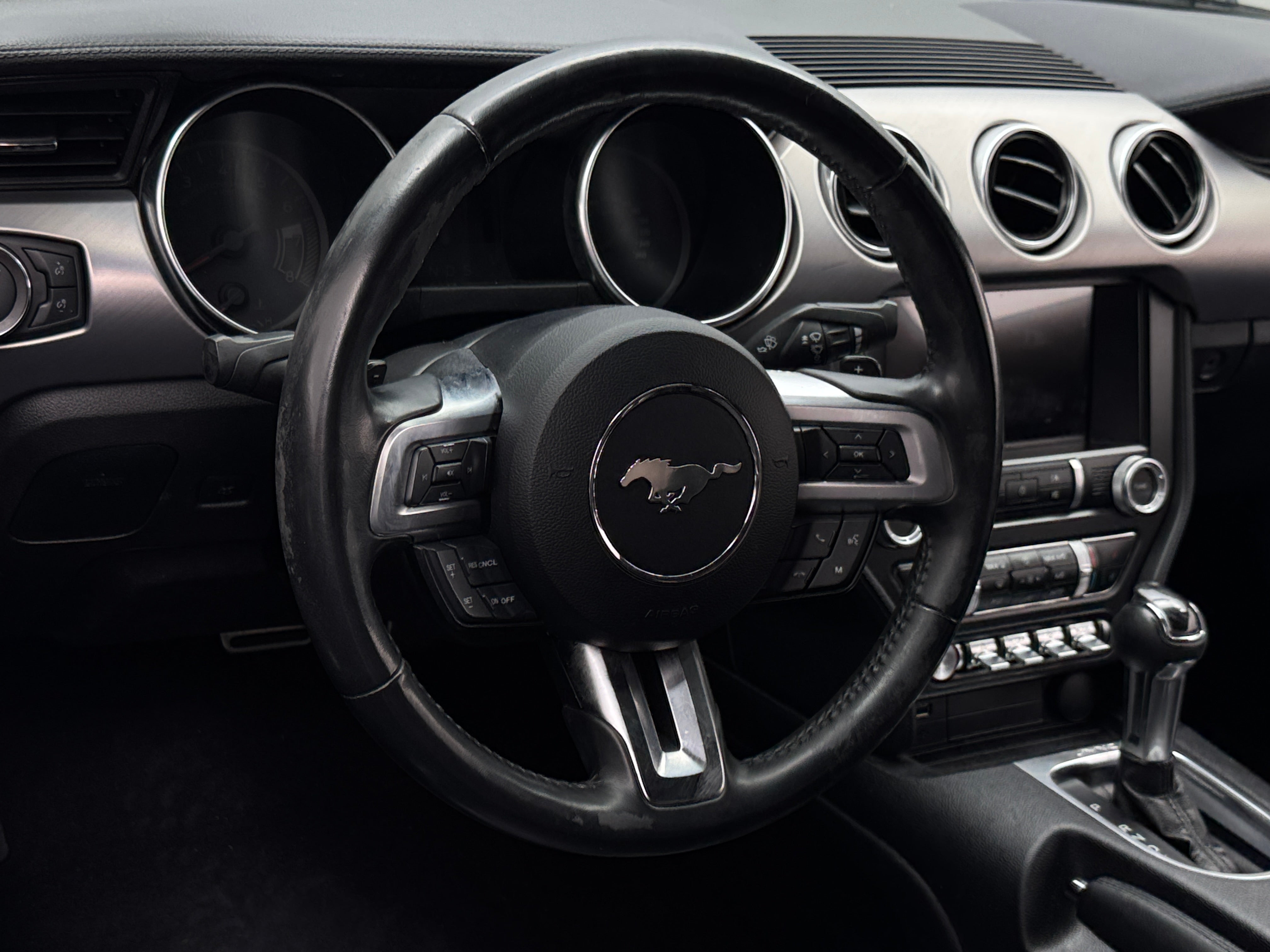2020 Ford Mustang  3