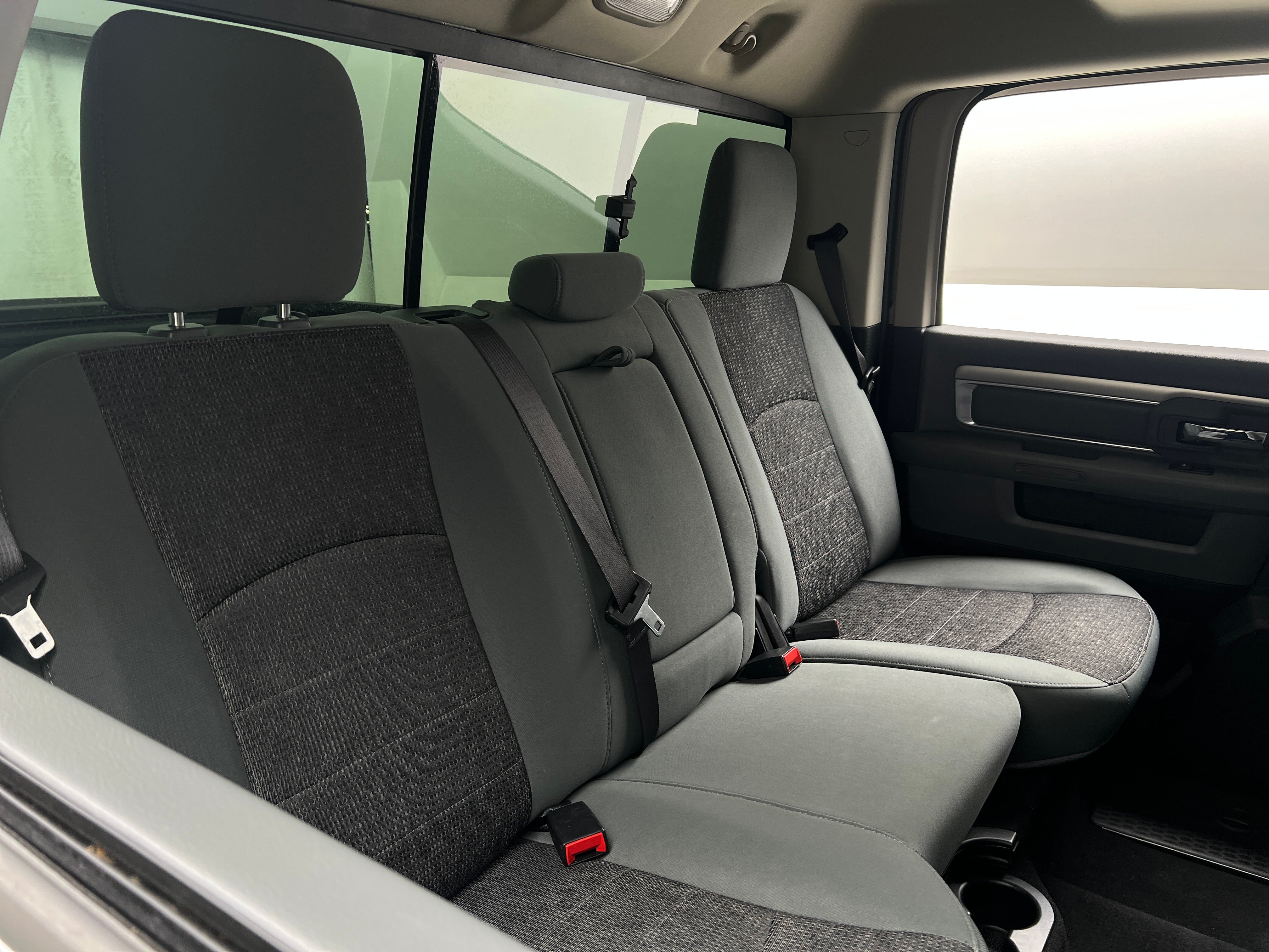 2020 RAM 1500 Classic SLT 6