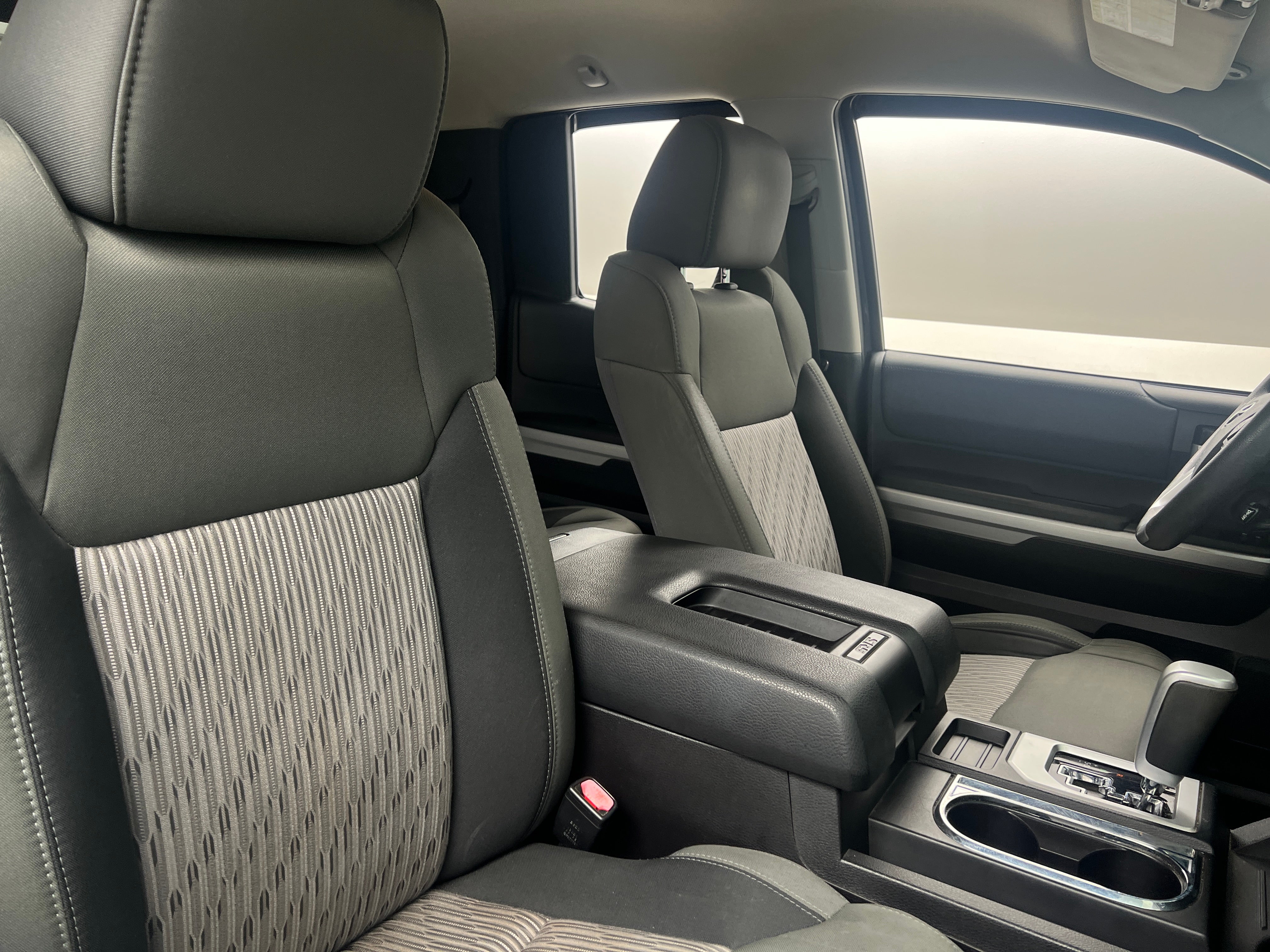 2015 Toyota Tundra SR5 2