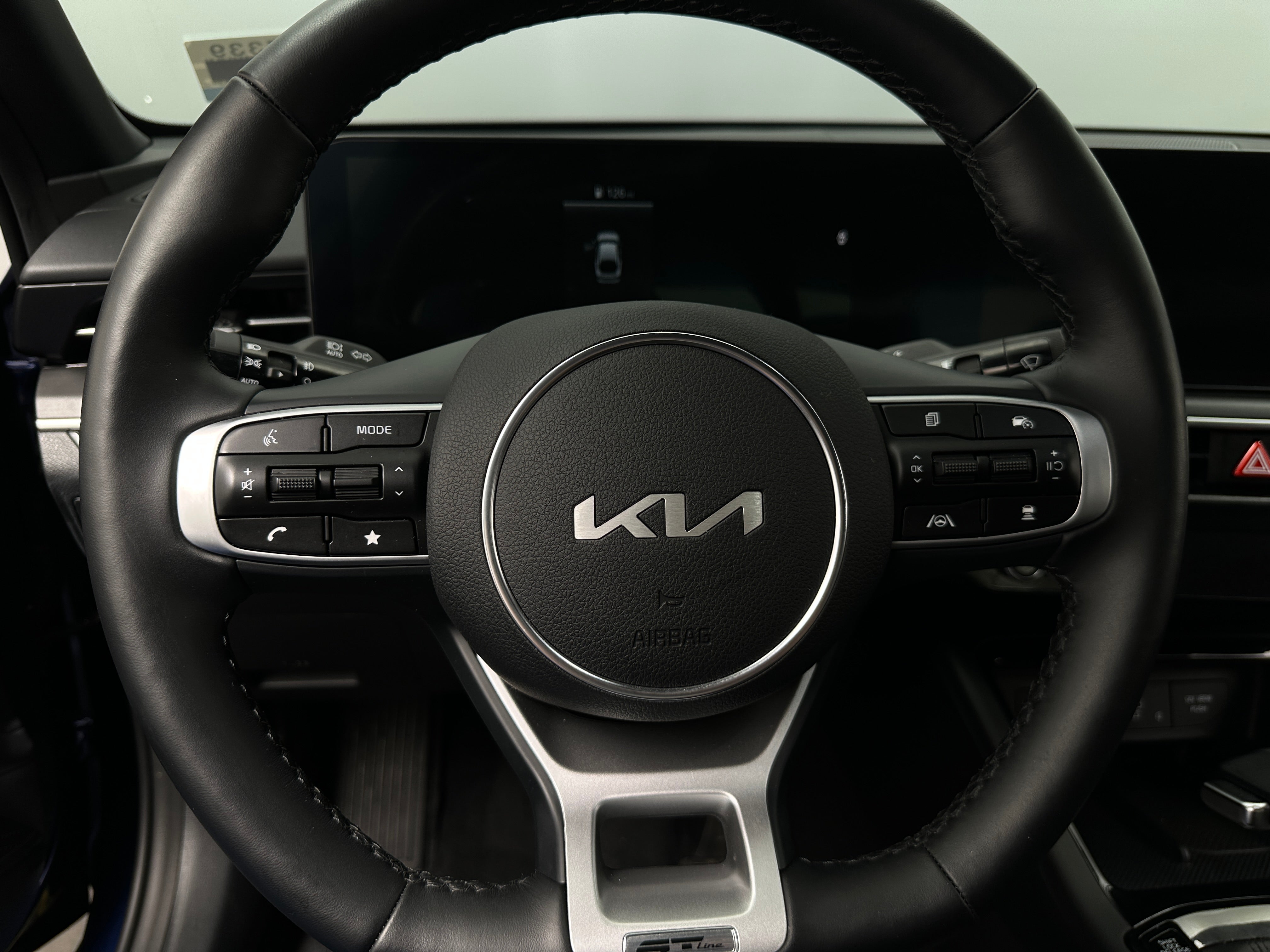 2025 Kia K5 GT-Line 4