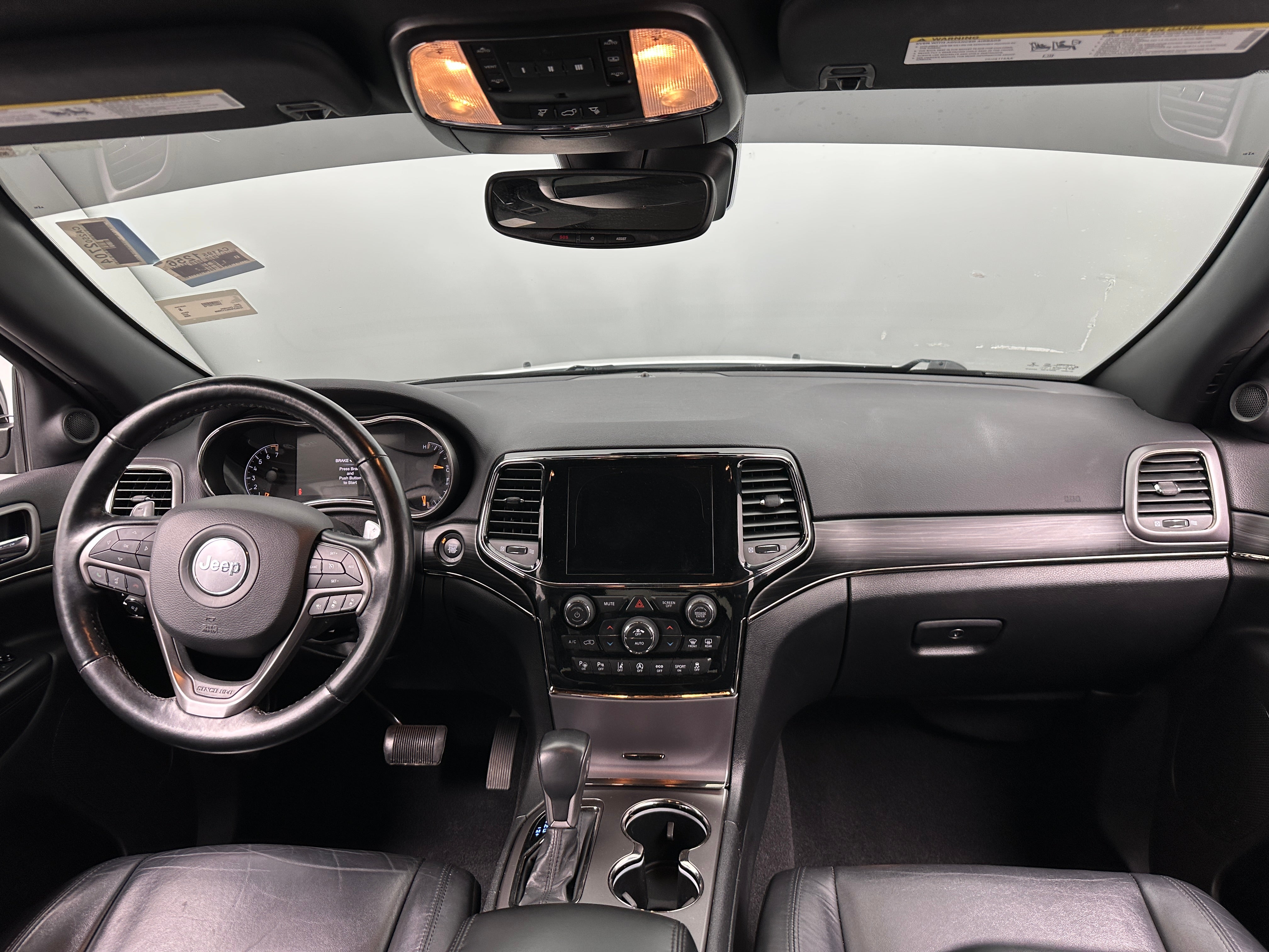2020 Jeep Grand Cherokee Limited Edition 2