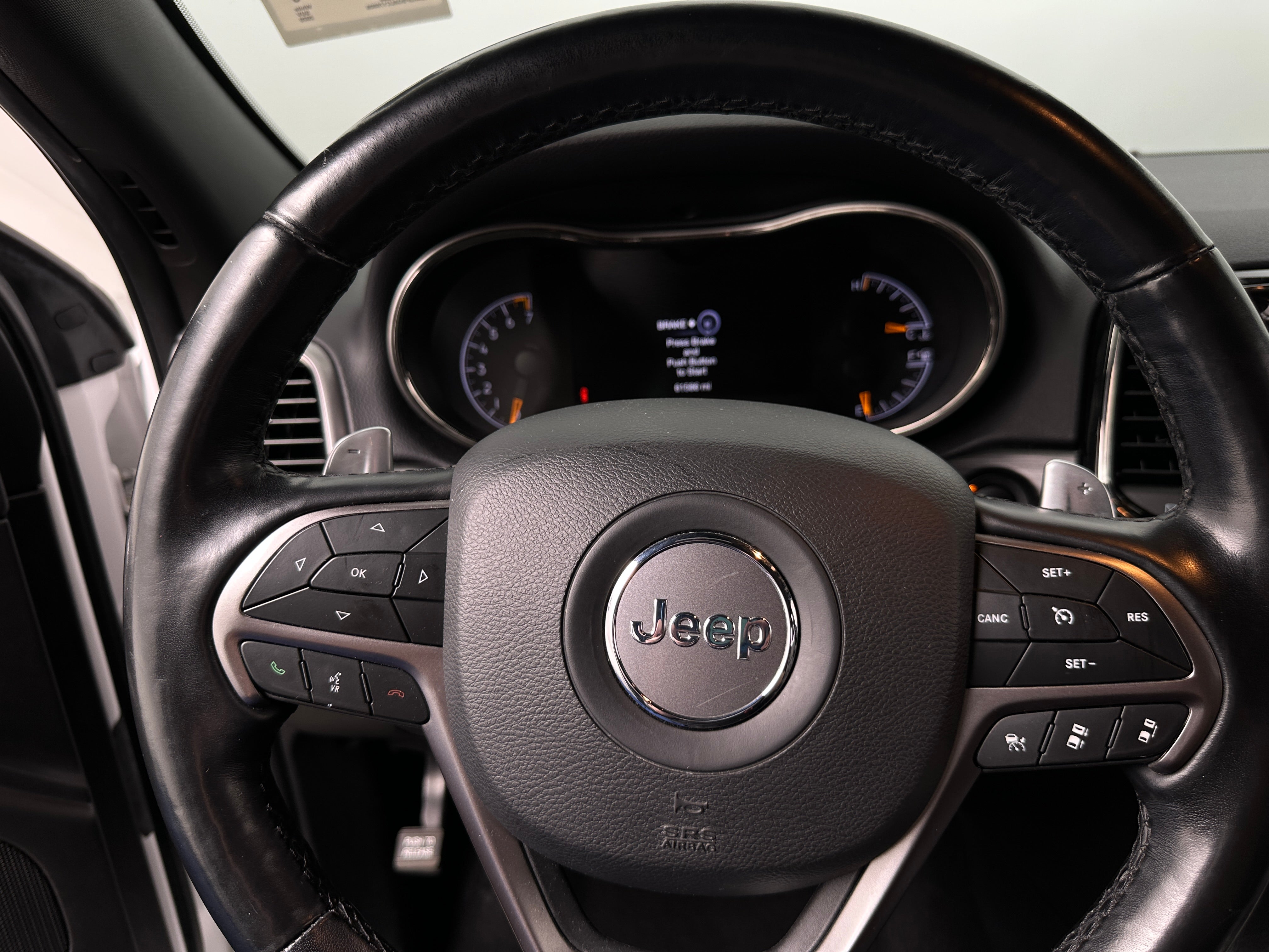 2020 Jeep Grand Cherokee Limited Edition 4
