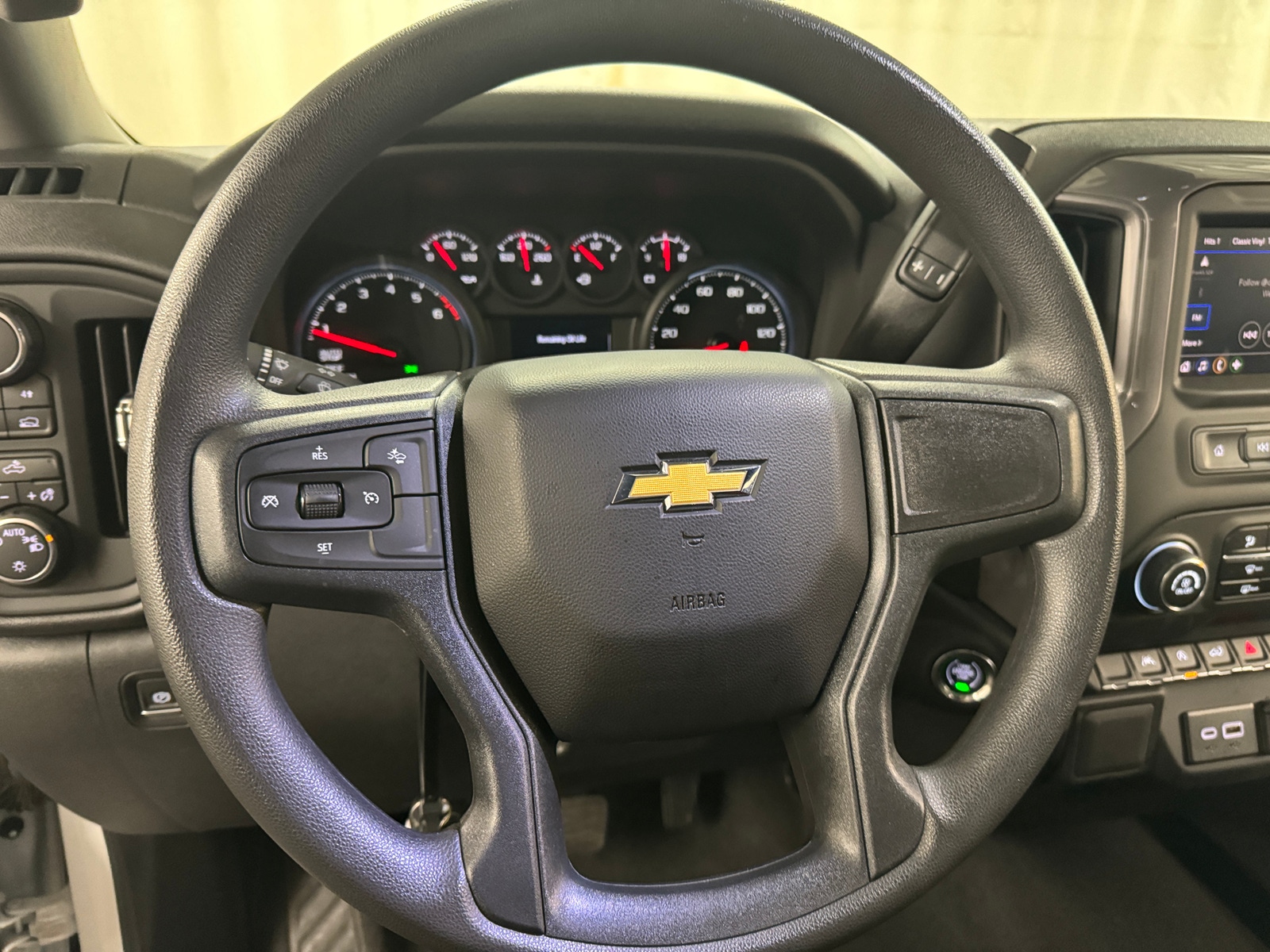 Thumbnail: 2024 Chevrolet Silverado 1500 - 5