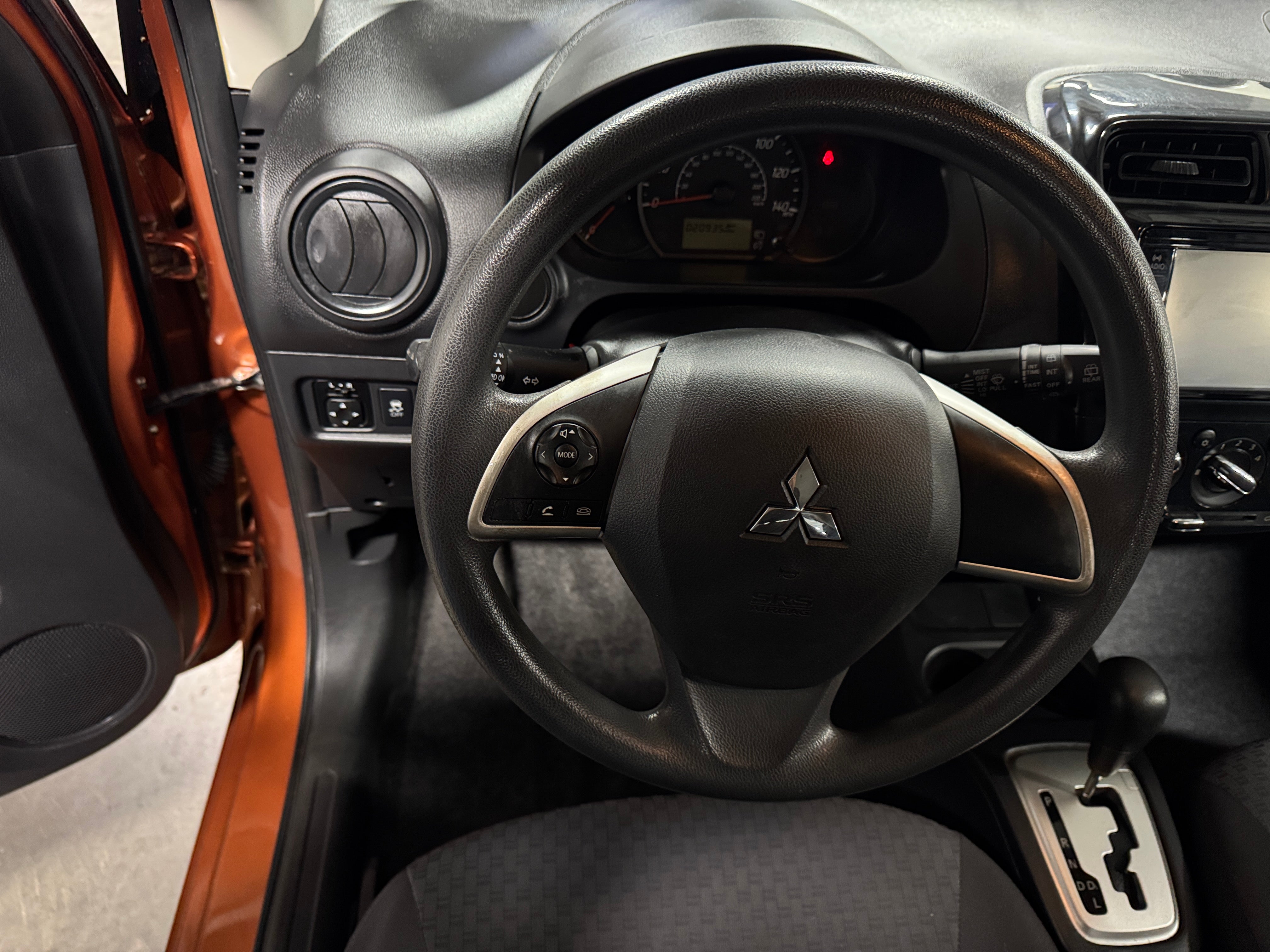 2018 Mitsubishi Mirage ES 5
