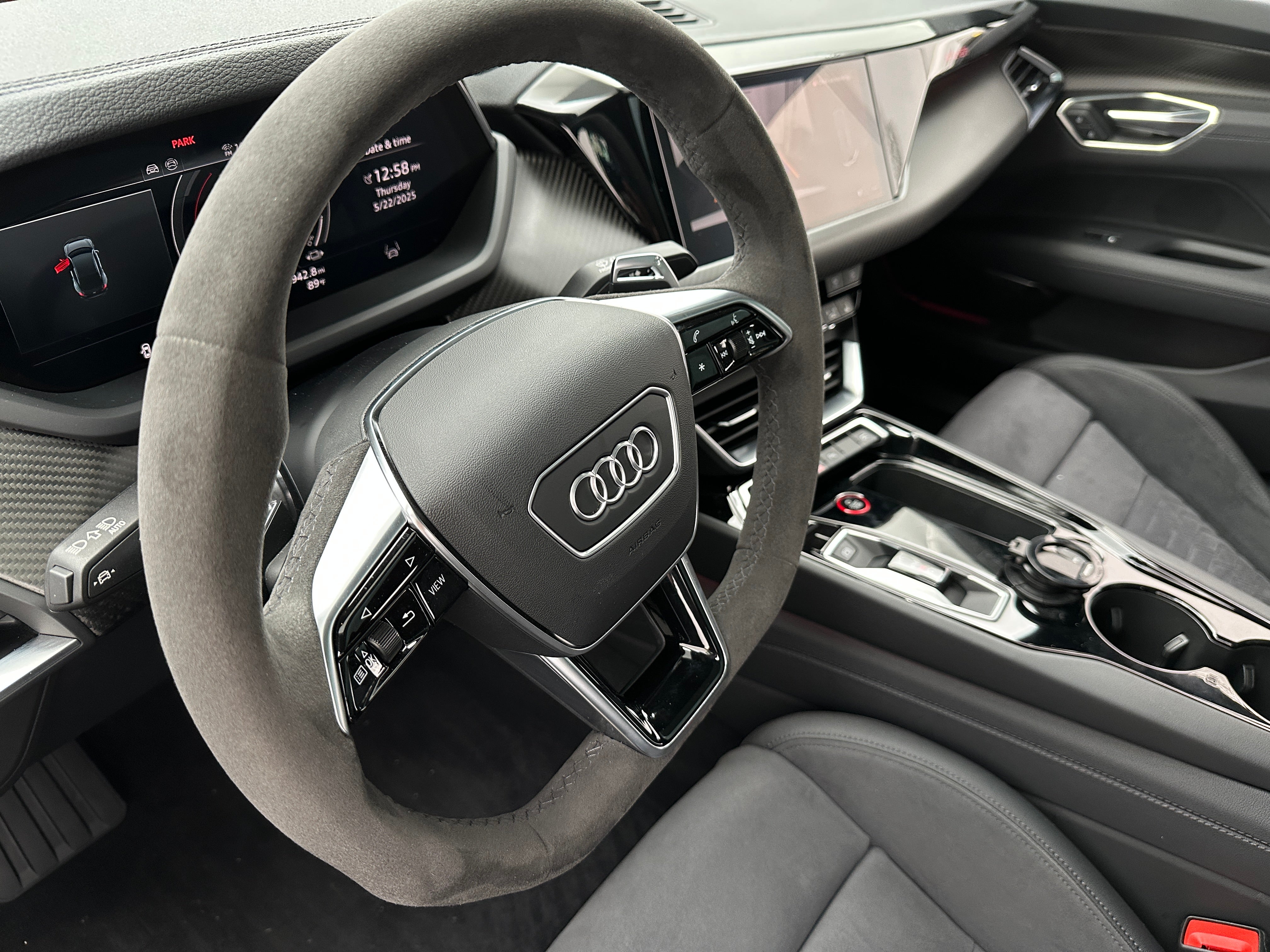2024 Audi e-tron GT Premium Plus 5