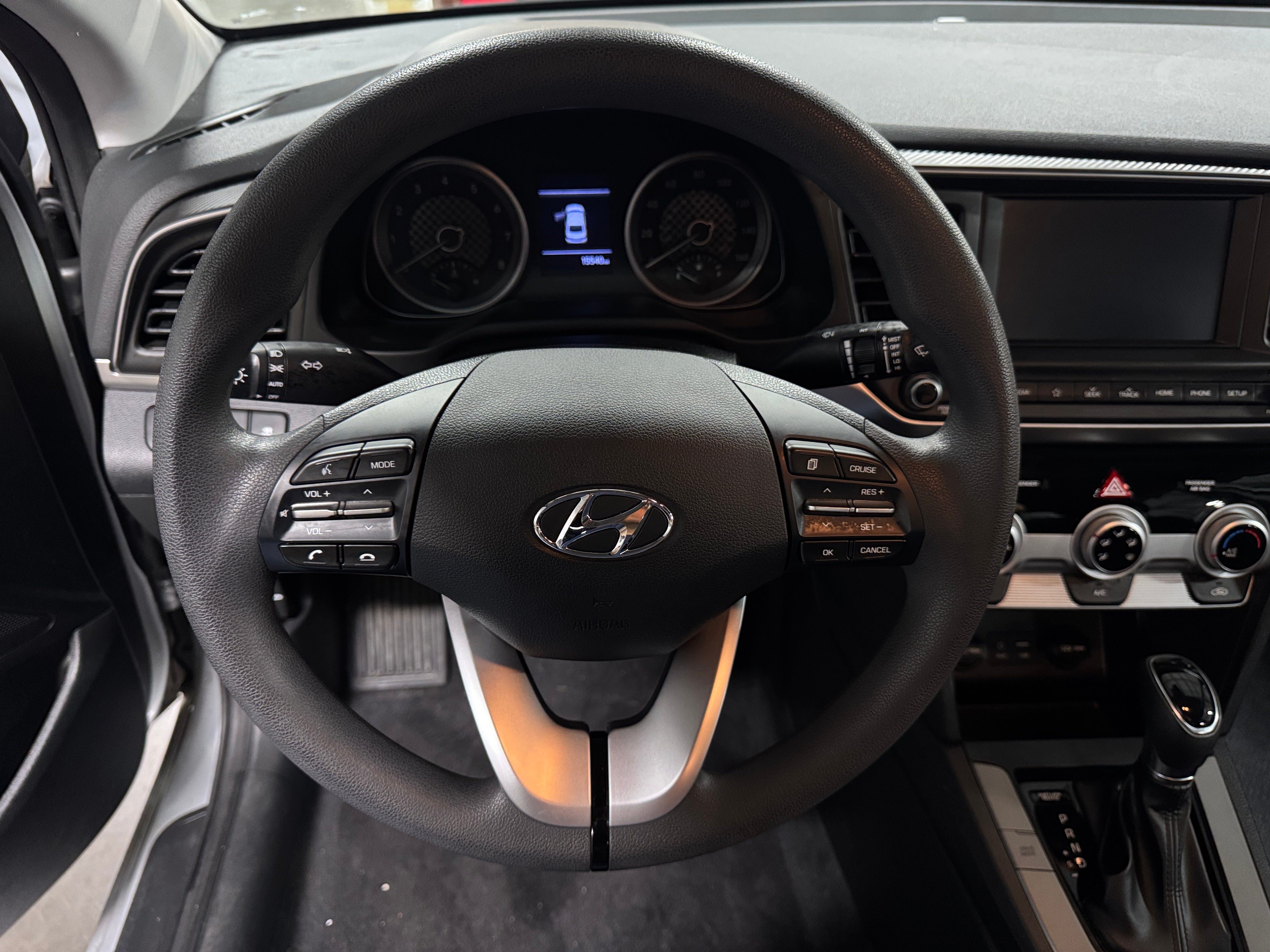 2019 Hyundai Elantra SEL 5