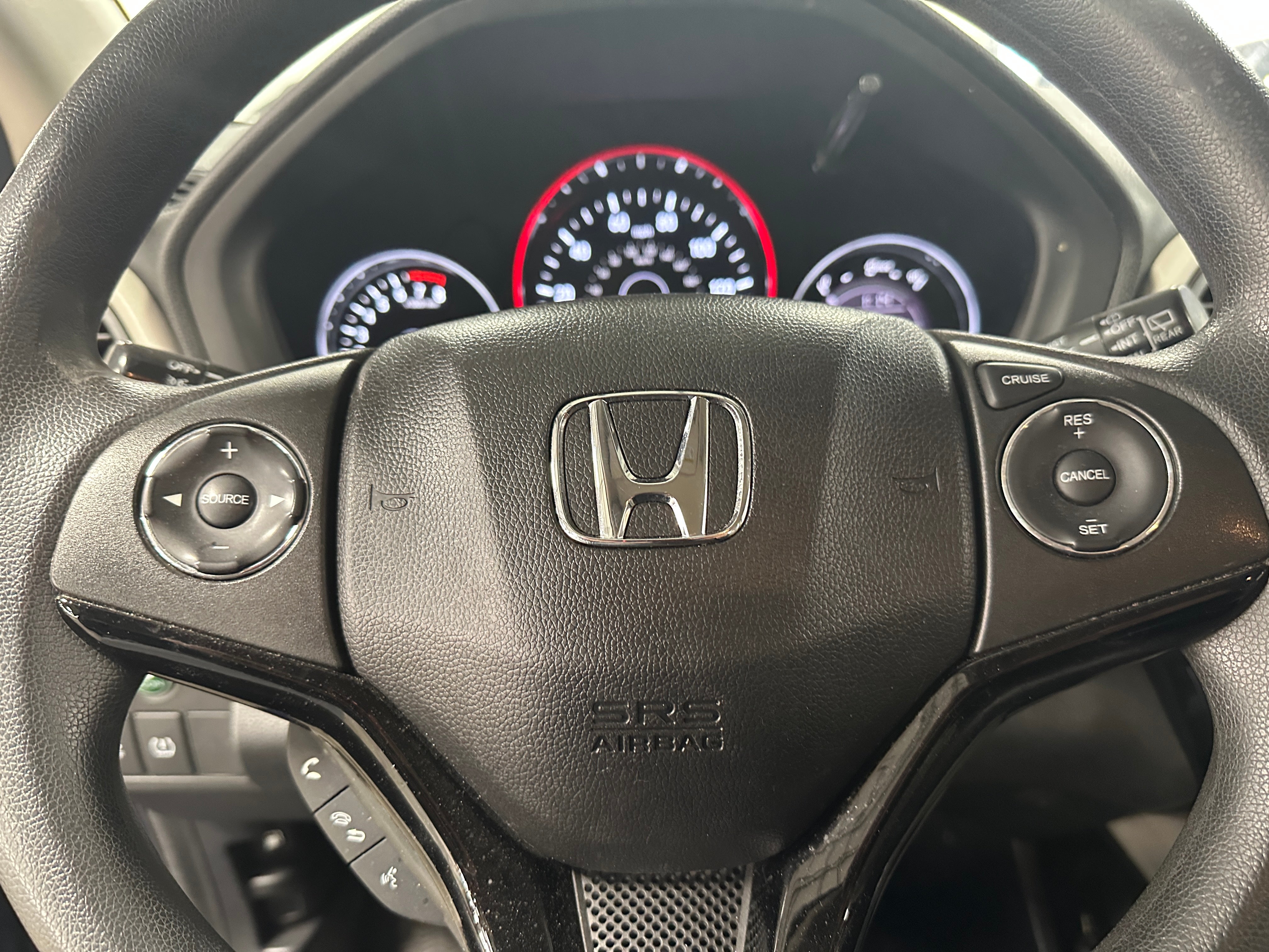2016 Honda HR-V LX 5