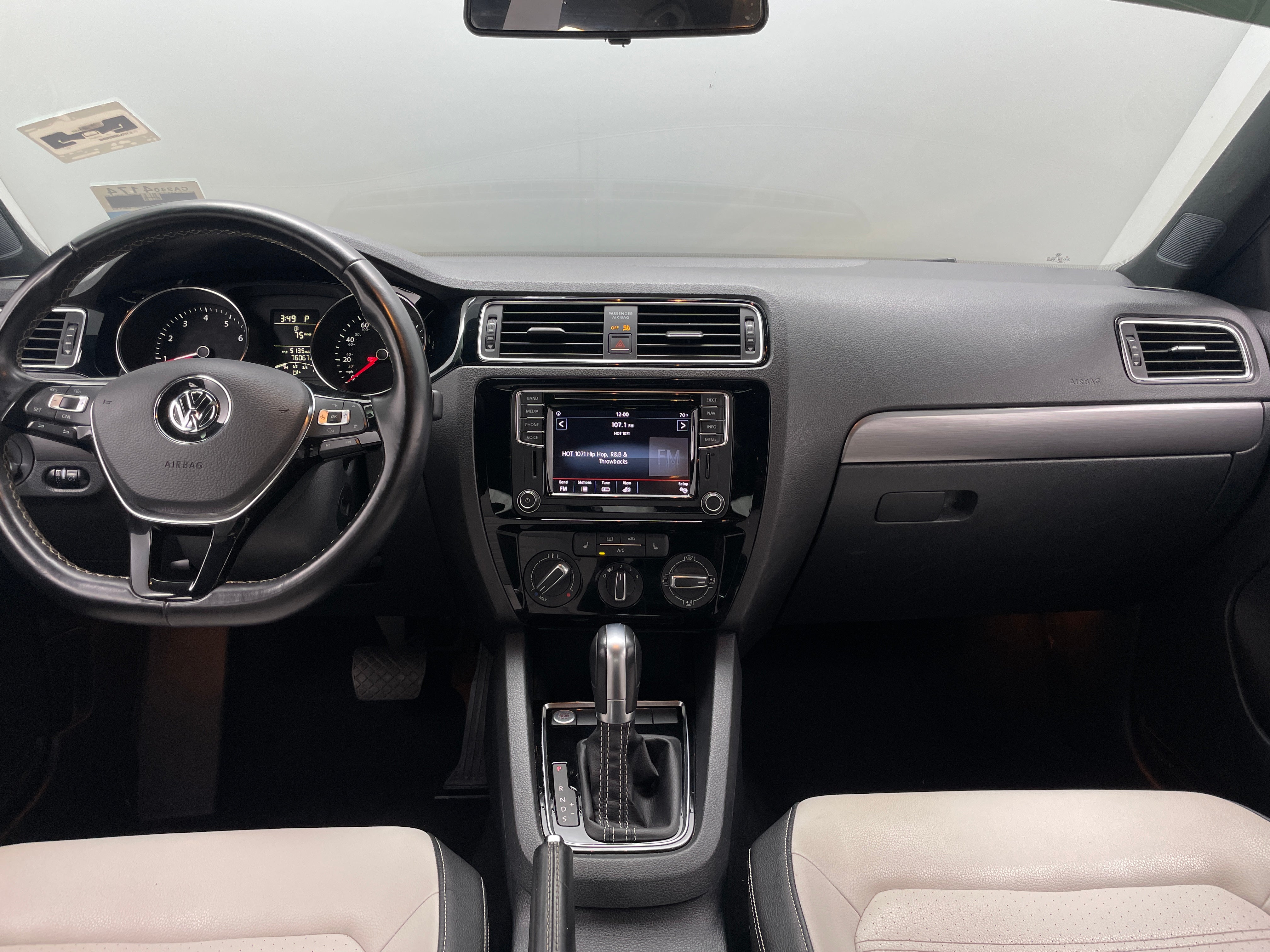 2016 Volkswagen Jetta Sport 2