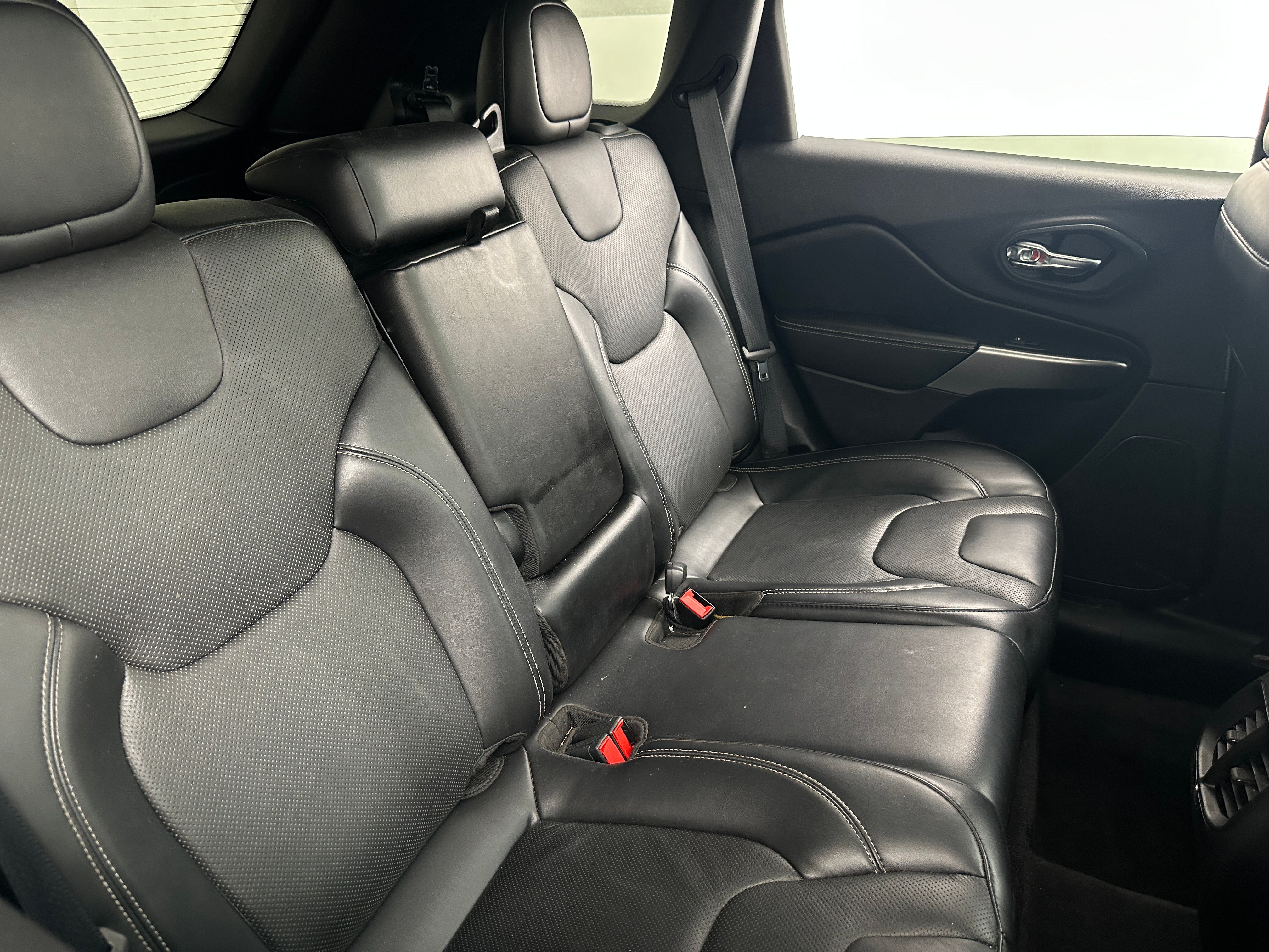 2021 Jeep Cherokee 80th Anniversary 5